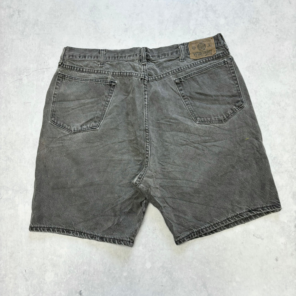 Vintage Wrangler Jorts W38 Mens Denim Shorts Grey Baggy Relaxed Fit