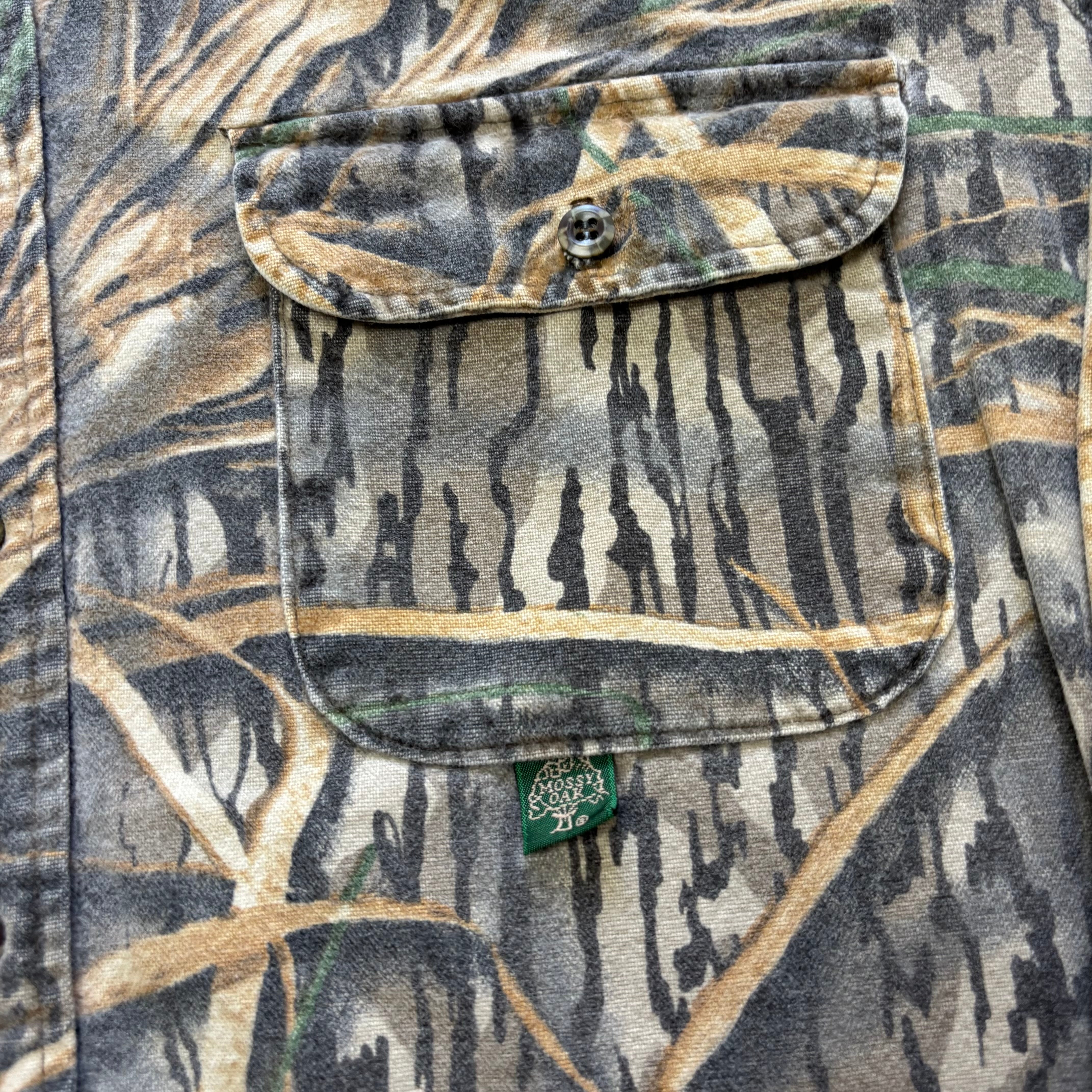 Vintage RealTree Shirt Mens Small Camo Hunting 90s USA Made Mossy Oak