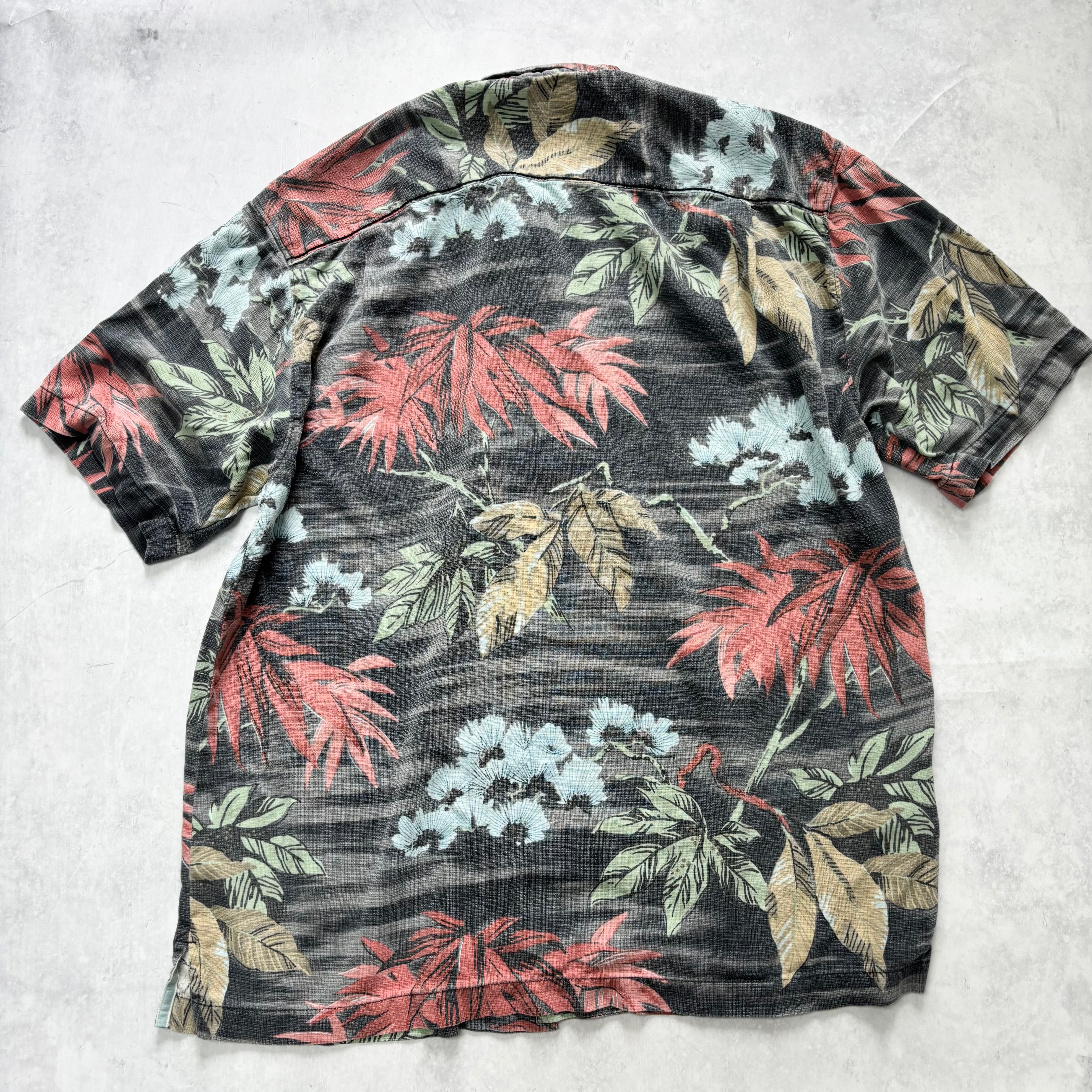 Vintage Hawaiian Shirt Mens Large Grey Floral Aloha Short Sleeve Silk