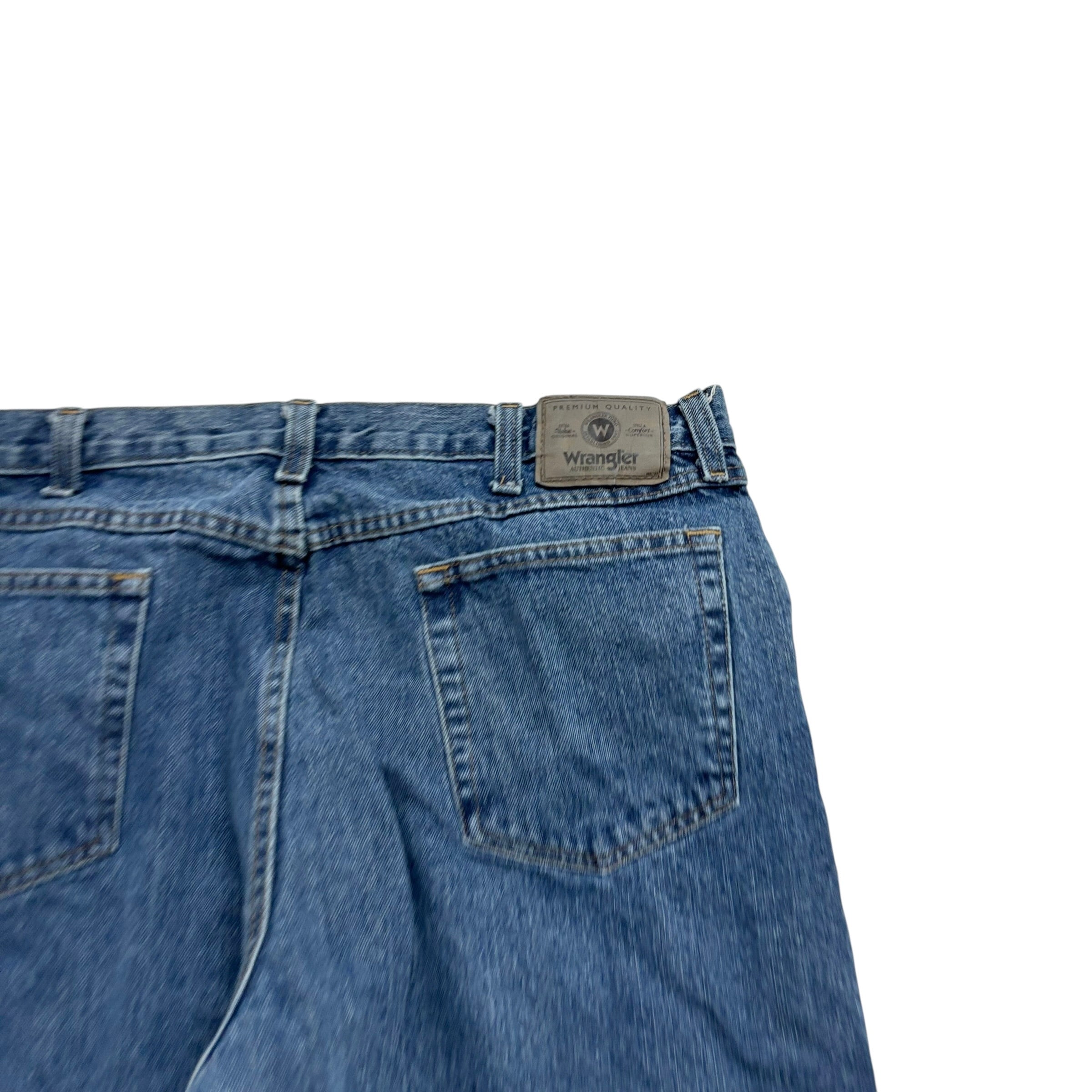 Wrangler Jeans W38 L32 Mens Mid Blue Relaxed Straight Fit Denim (E)