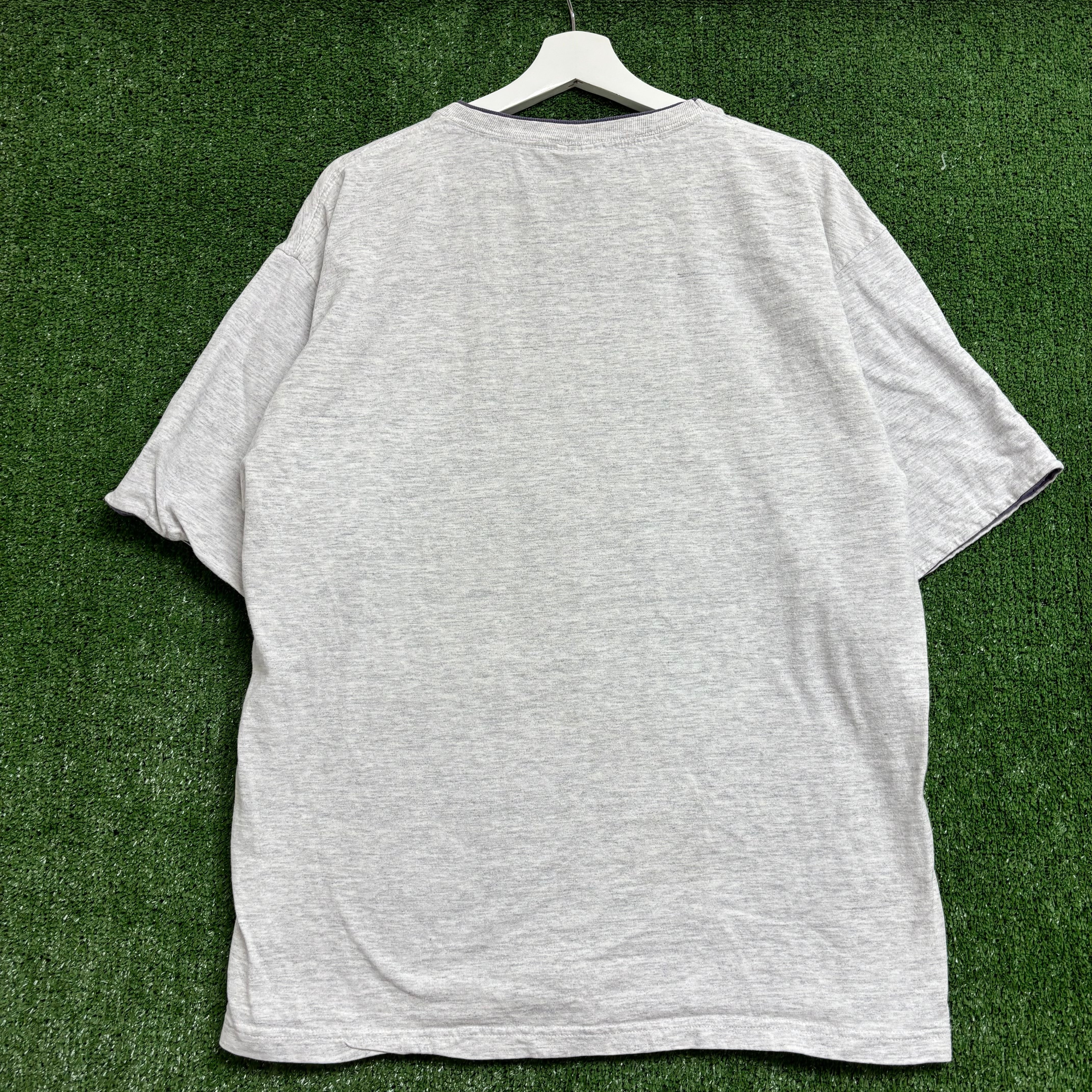 Vintage T Shirt Mens XL Grey Single Stitch Graphic Print 90s USA Tourist (E)