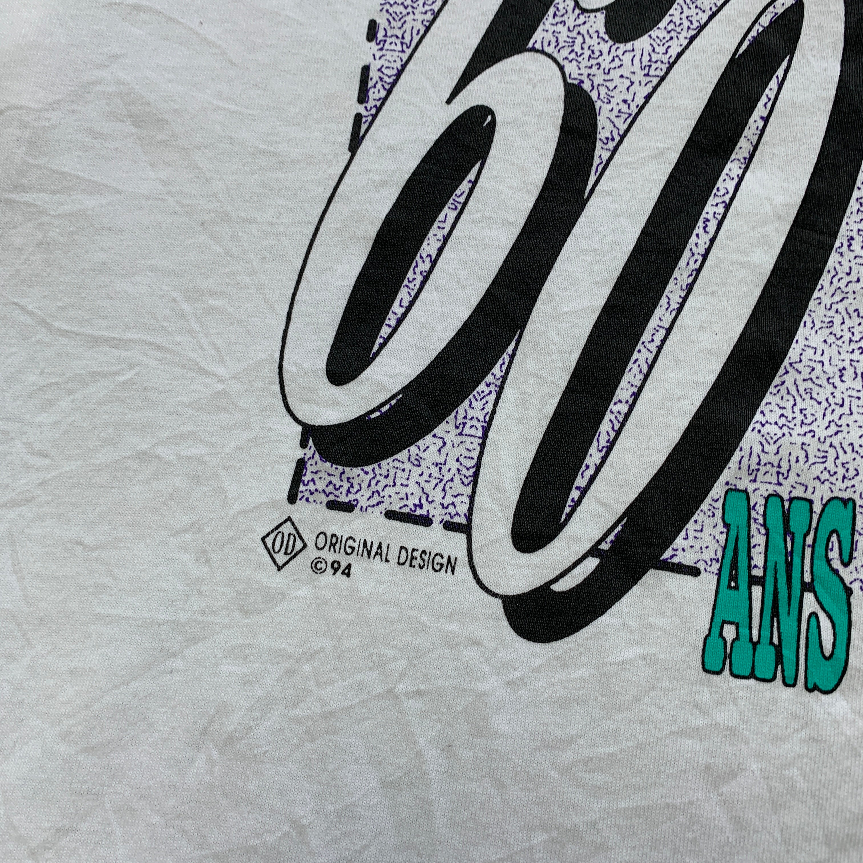 Vintage T Shirt Mens Large White Single Stitch Graphic Print 90s USA