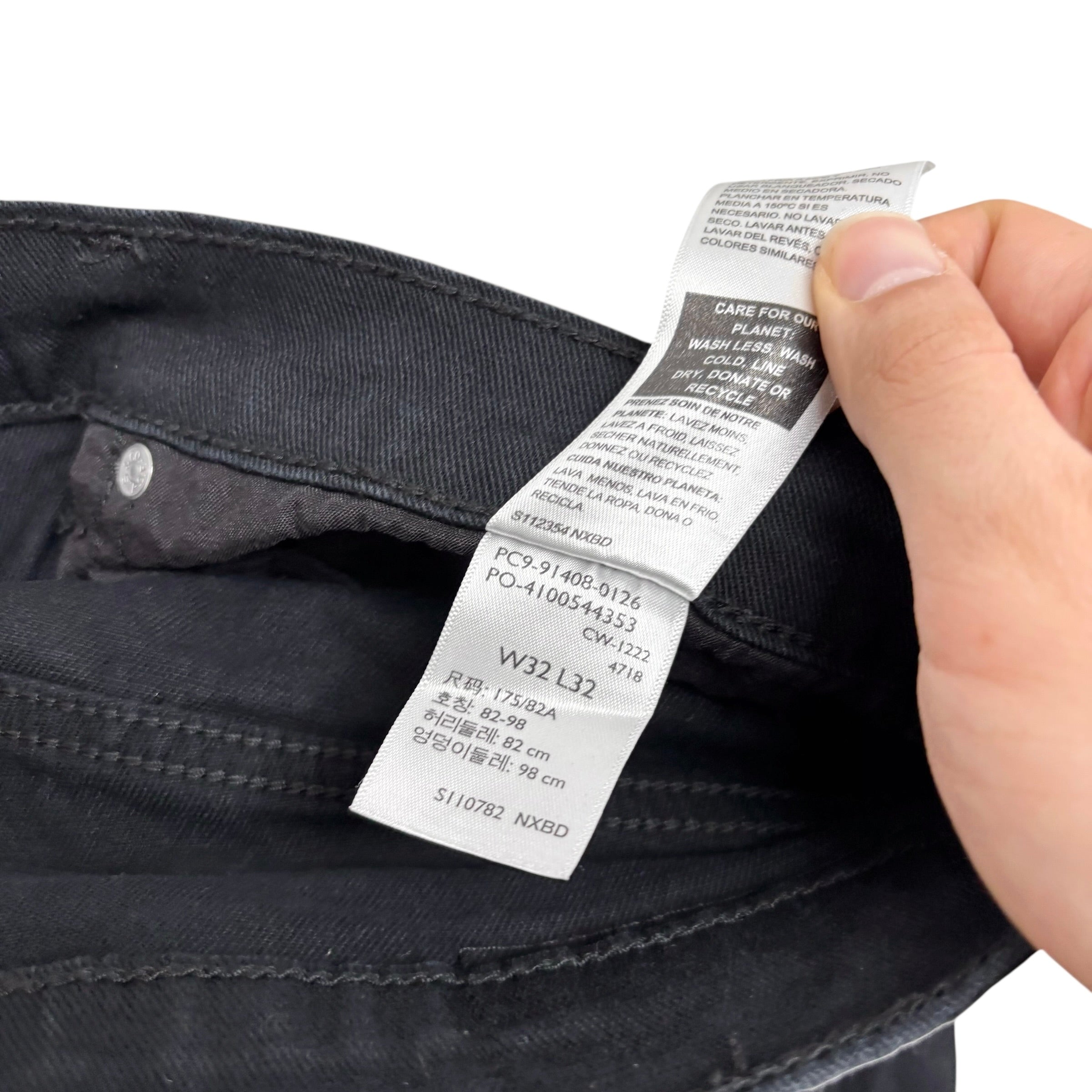 Levis Signature Jeans W32 L32 Mens Black Relaxed Straight Stretch Denim (E)