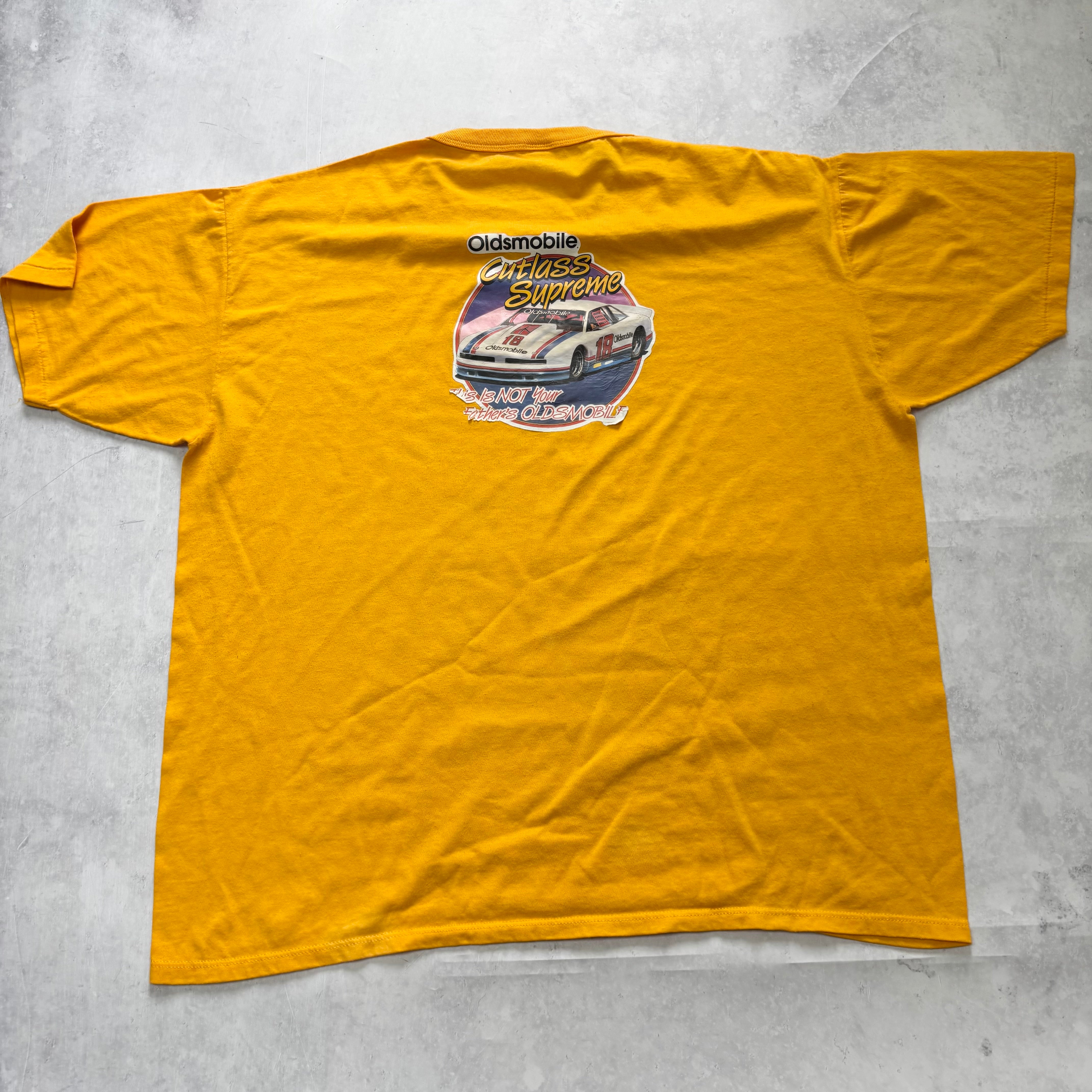 Vintage T Shirt Mens XXL Yellow Graphic Print 90s USA (F)