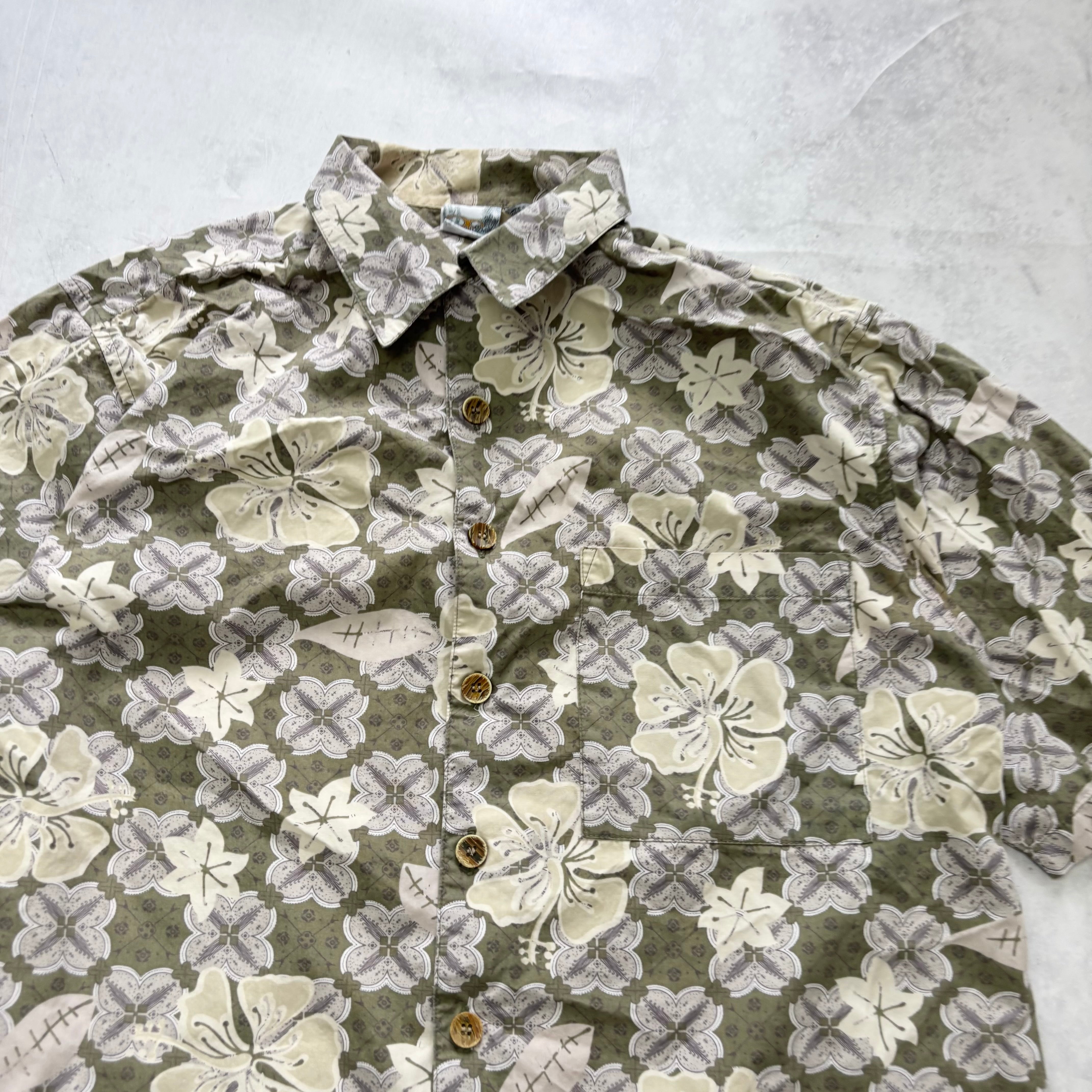 Vintage Funky Shirt Mens Small Green Floral Aloha Short Sleeve Cotton (E)