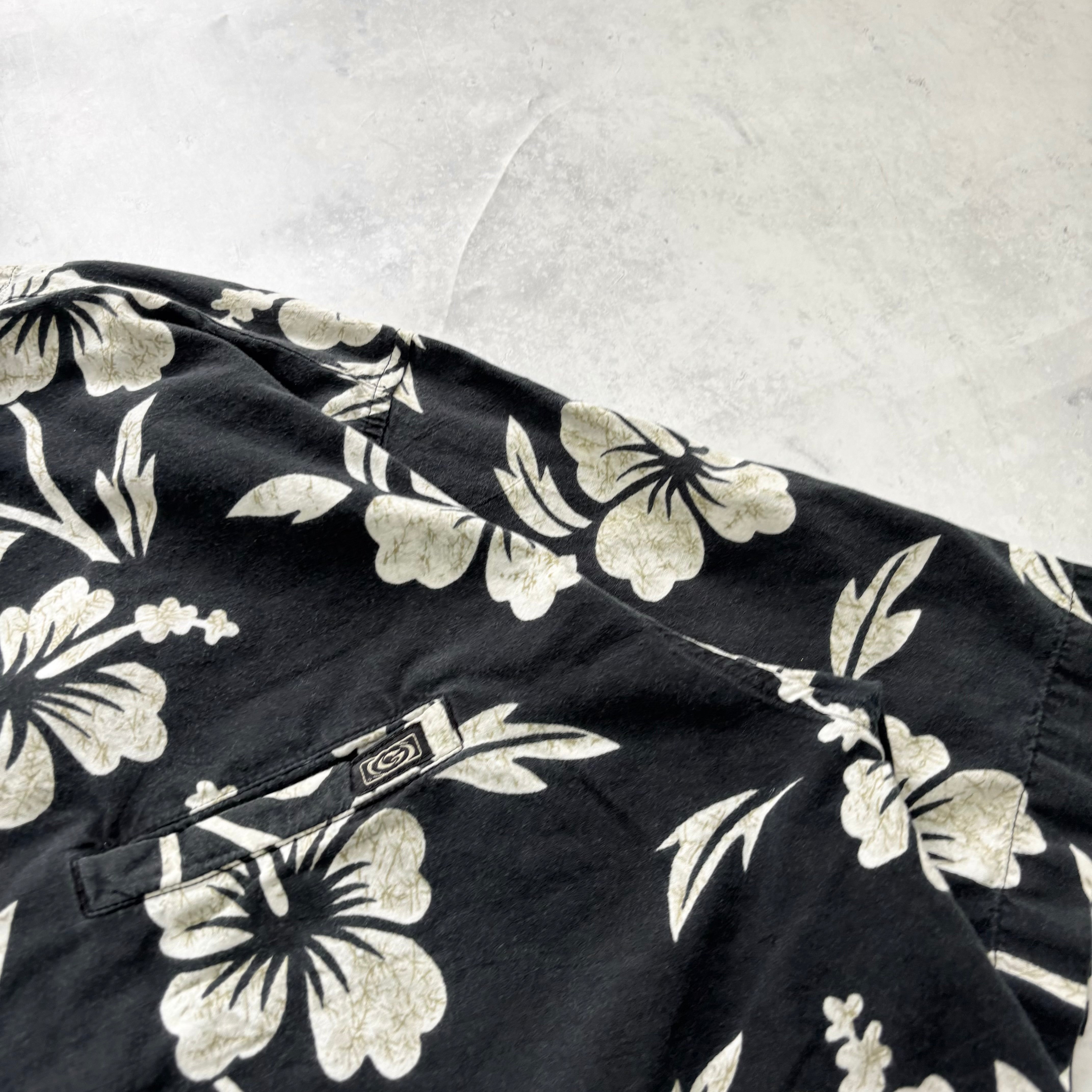 Vintage Hawaiian Shirt Mens XL Navy Floral Aloha Short Sleeve Cotton Flowers
