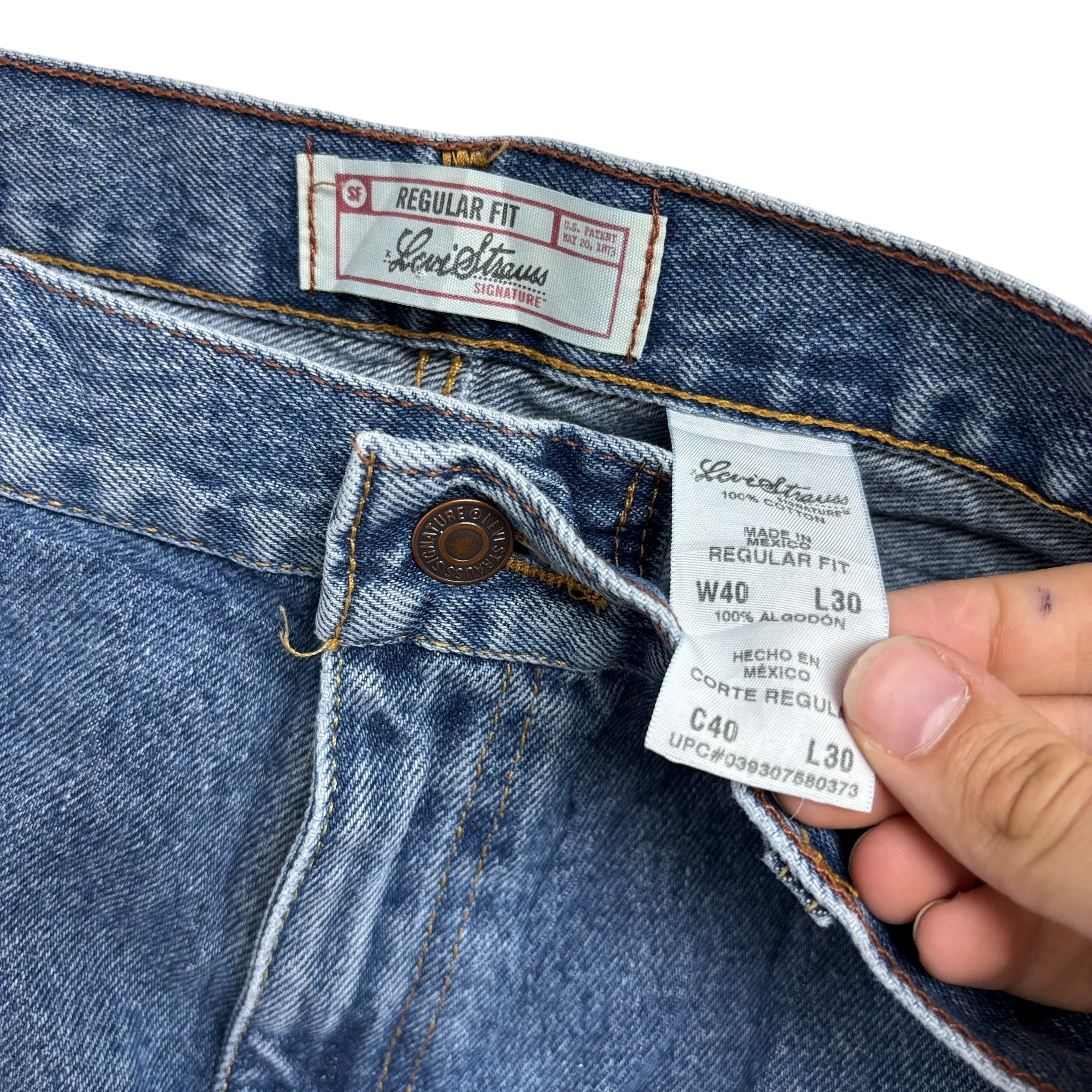 Levis Signature Jeans W40 L30 Mens Mid Blue Relaxed Straight Vintage Denim (E)