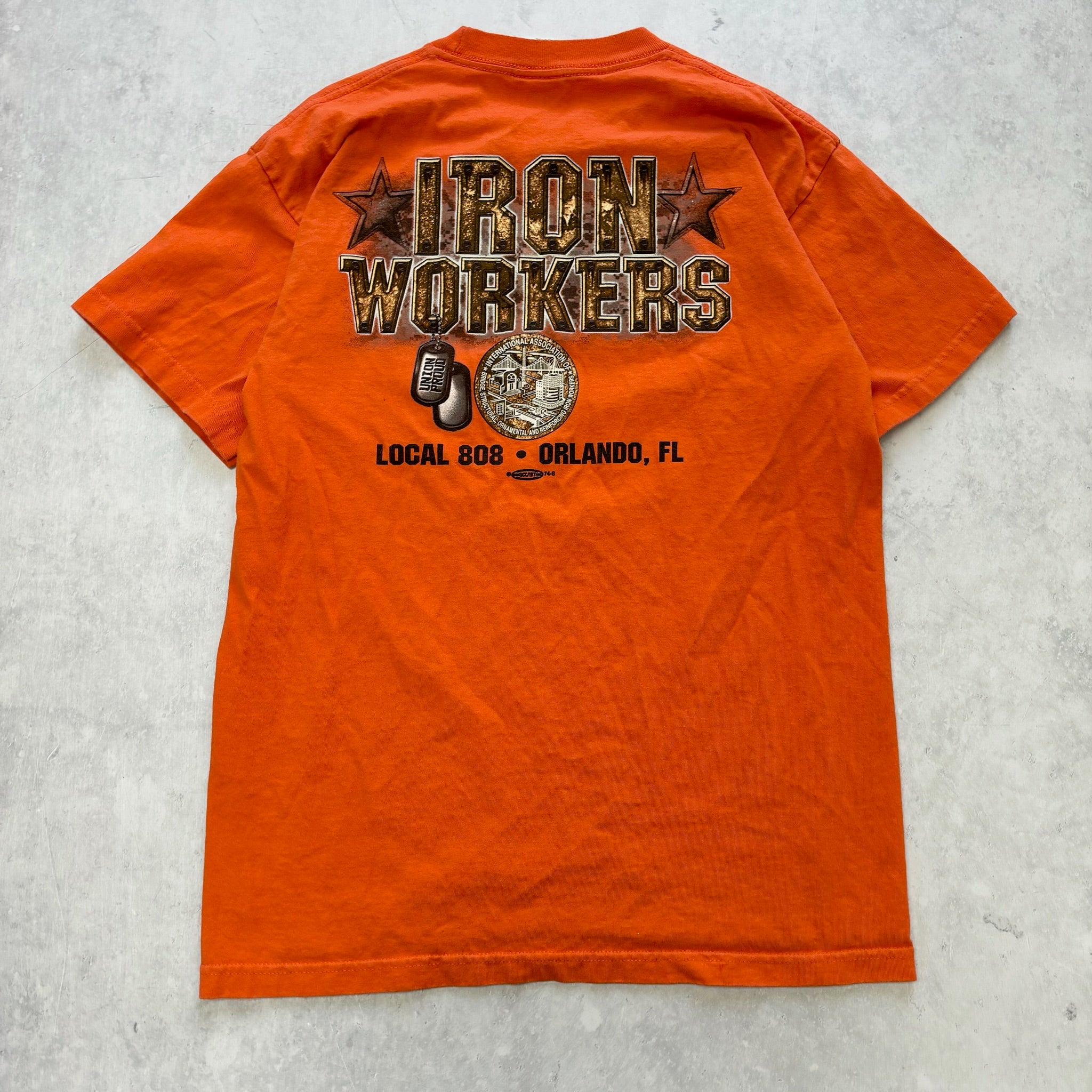 Vintage T Shirt Mens Large Orange Graphic Print 00s USA