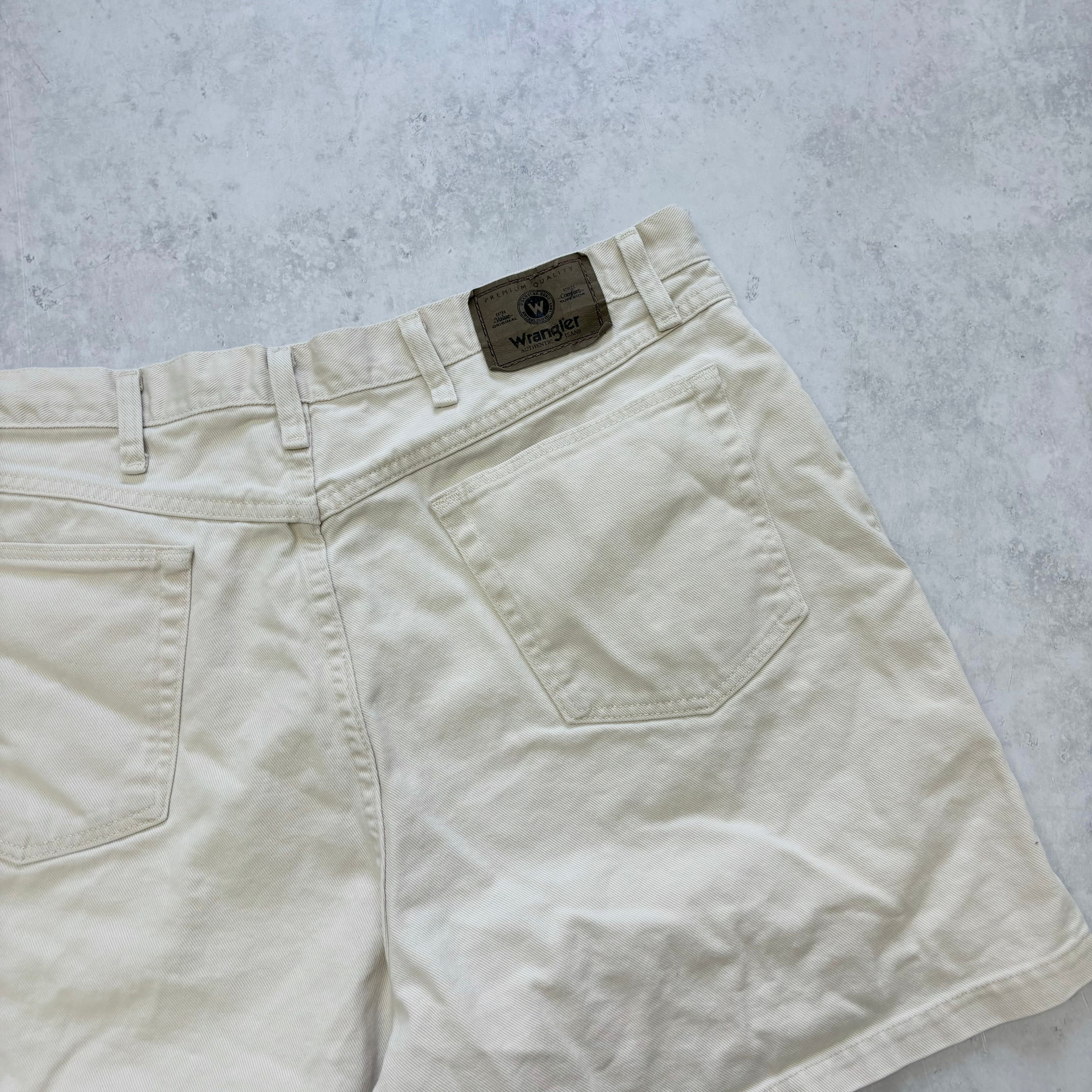 Vintage Wrangler Jorts W36 Mens Denim Shorts Cream White Regular Fit