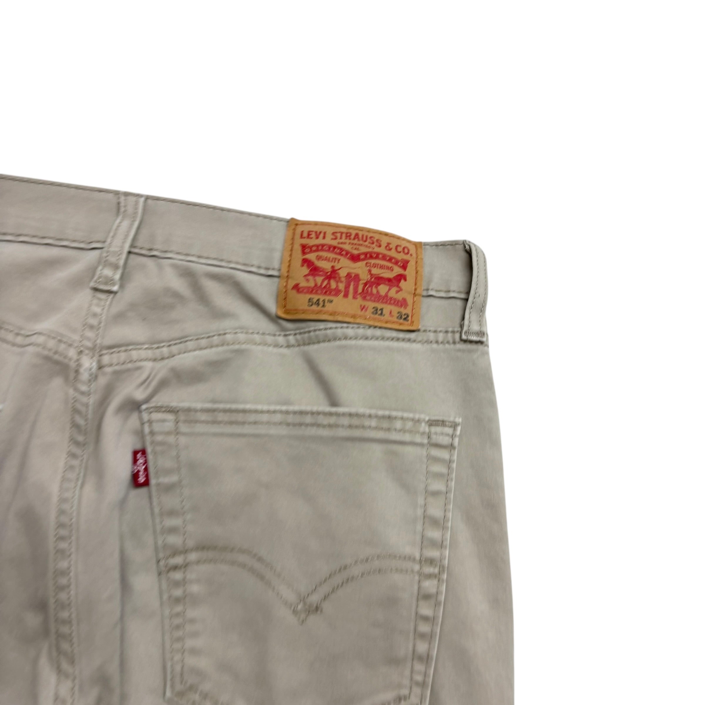 Levis 541 Trousers W31 L32 Mens Beige Stone Athletic Tapered Fit Stretch (E)