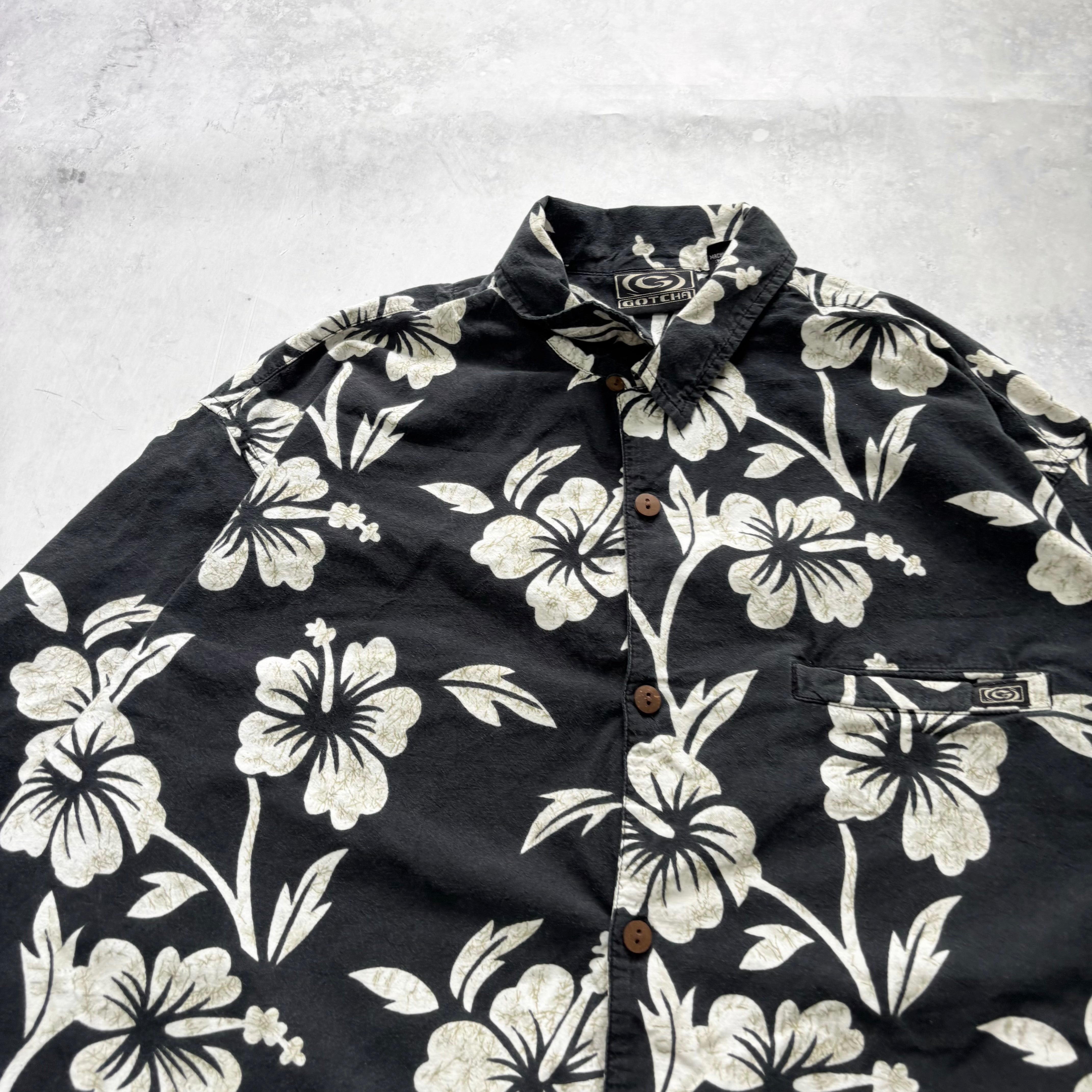 Vintage Hawaiian Shirt Mens XL Navy Floral Aloha Short Sleeve Cotton Flowers