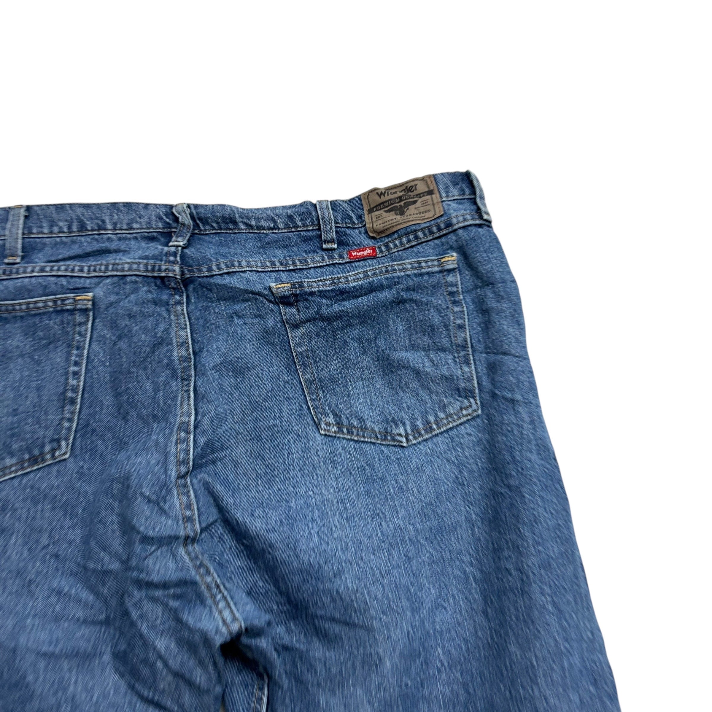 Wrangler Jeans W46 L32 Mens Mid Blue Relaxed Straight Fit Denim (E)