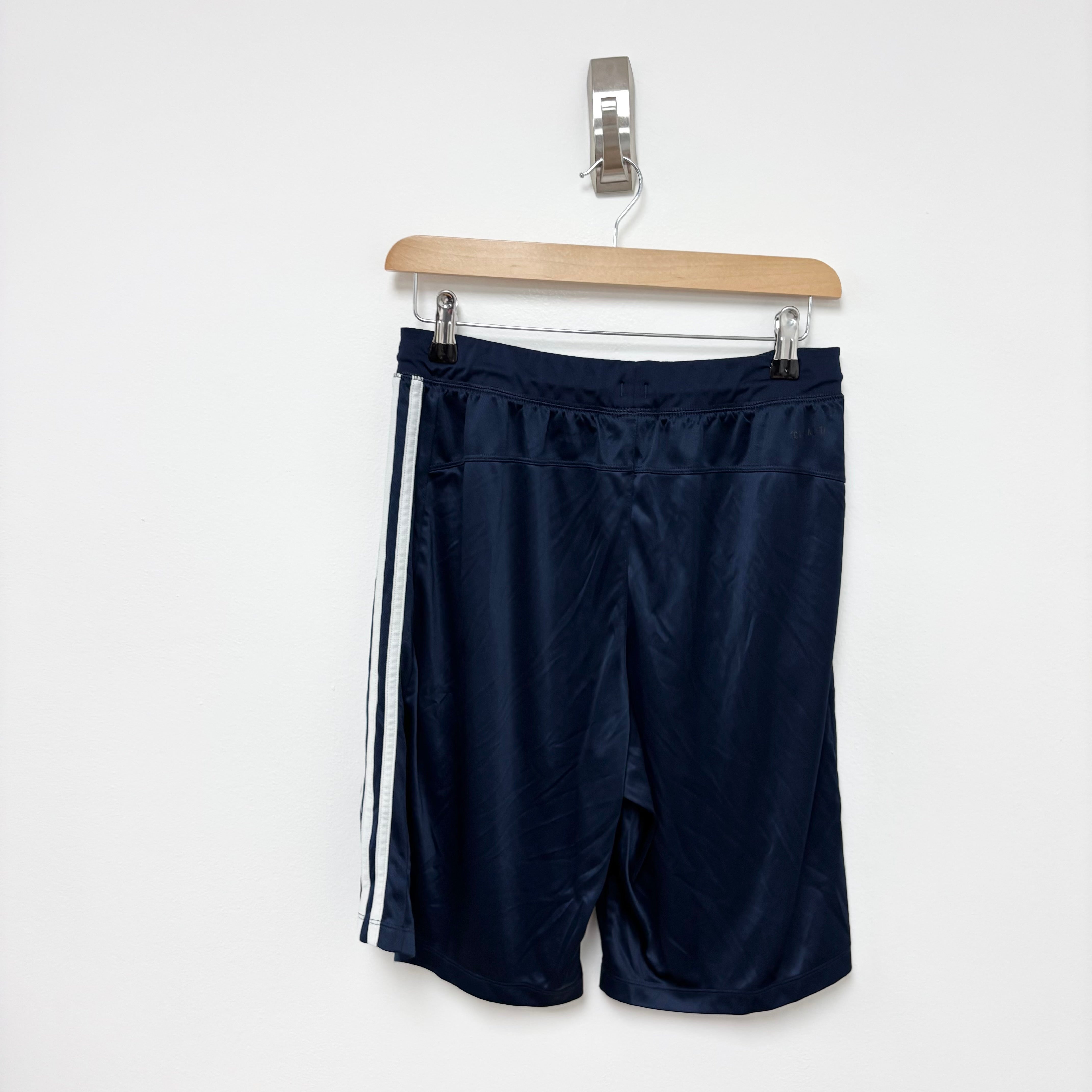 Adidas Shorts Mens Medium Navy Blue Sports Running Gym Athletic Pockets (E)