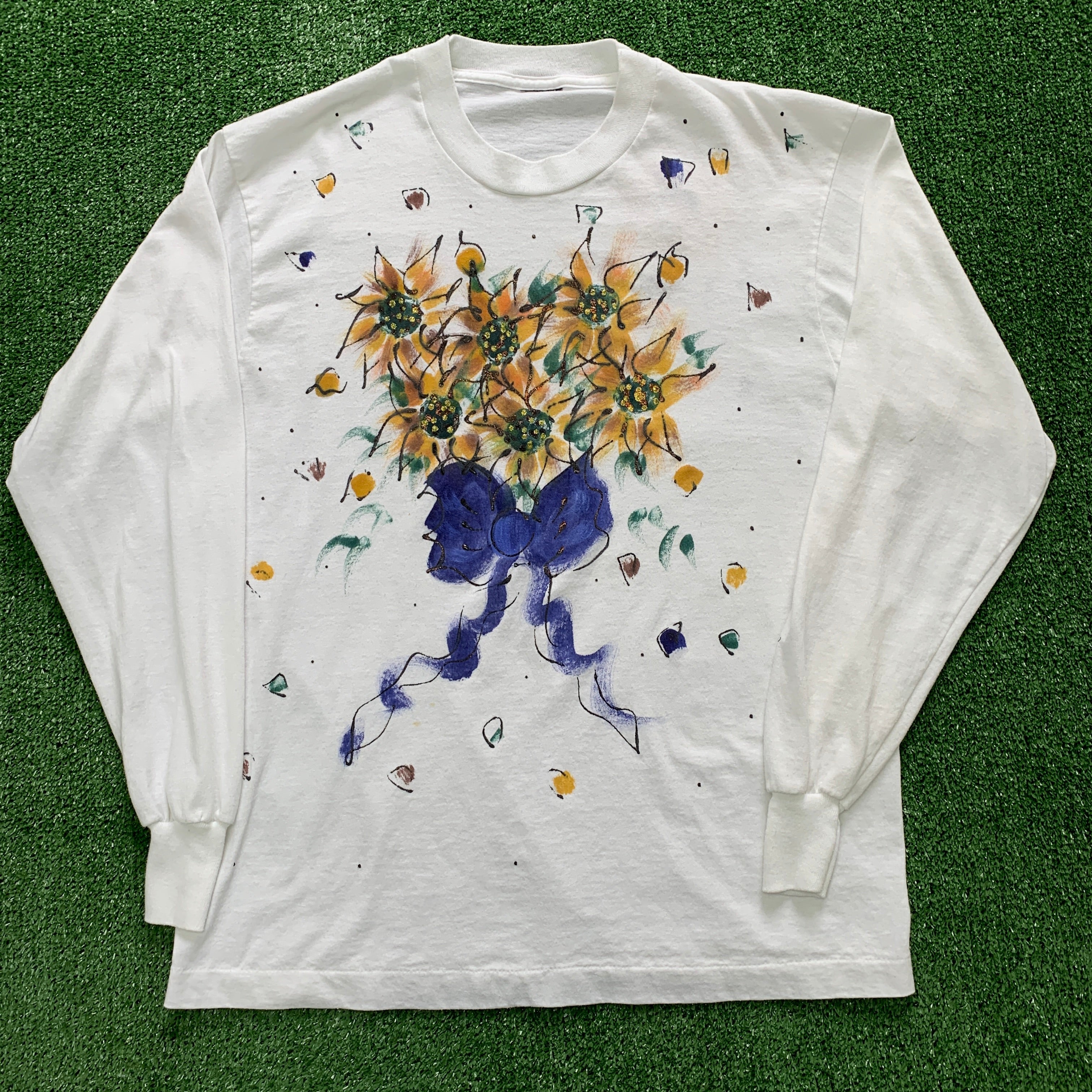 Vintage T Shirt Mens Medium White Single Stitch Graphic Print 90s USA Flowers