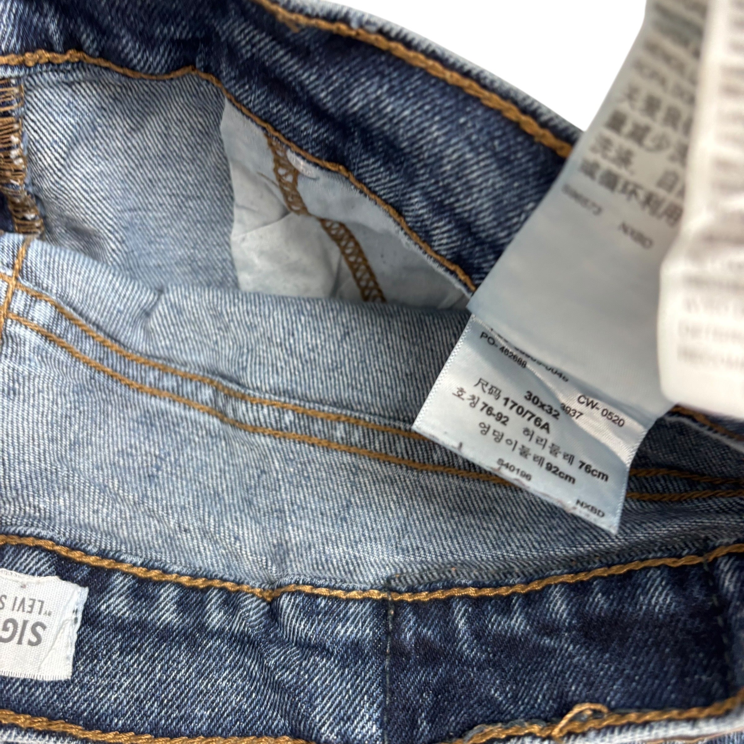 Levis Signature Jeans W30 L32 Mens Mid Blue Regular Tapered Fit Stretch Denim