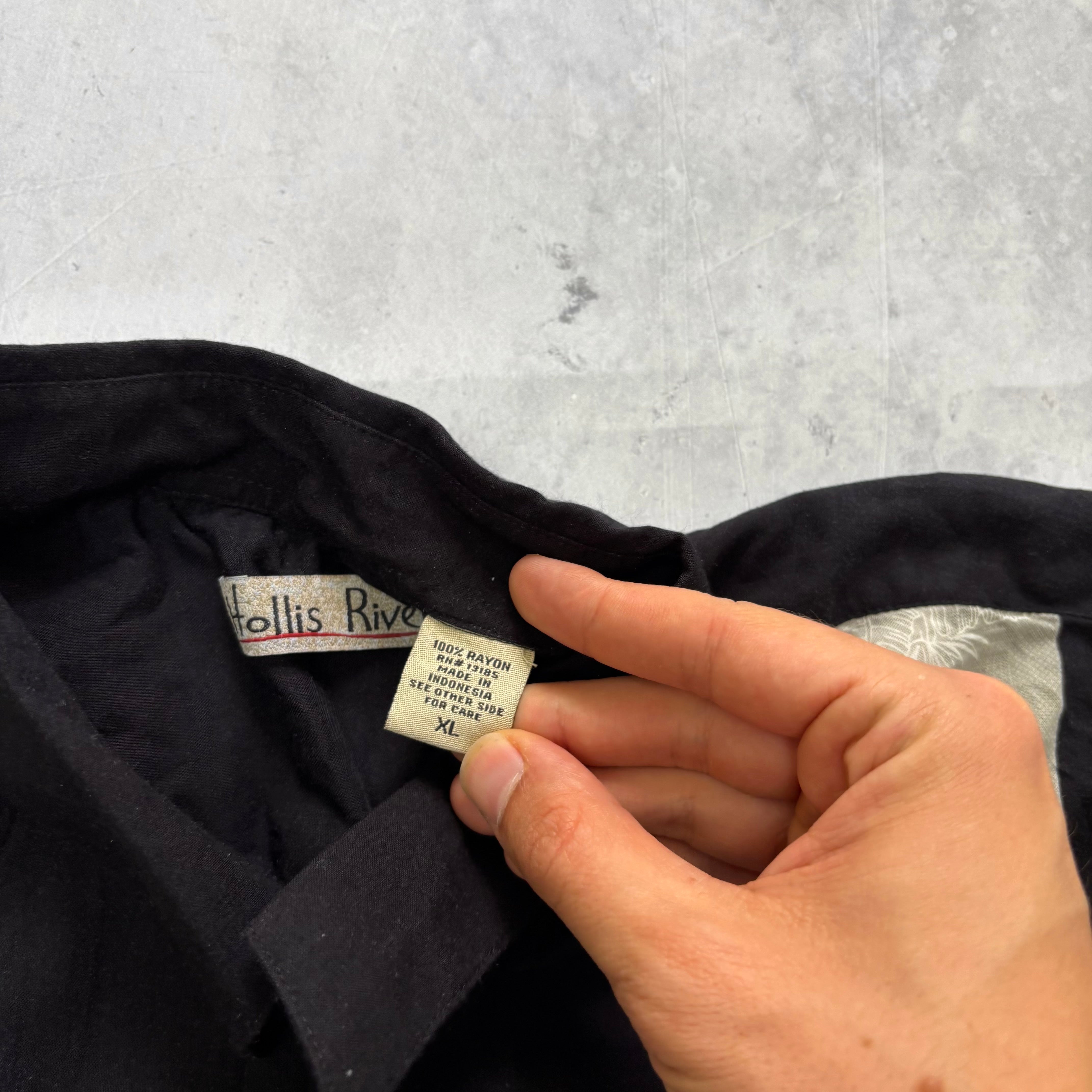 Vintage Hawaiian Shirt Mens XL Black Floral Aloha Short Sleeve Rayon (E)