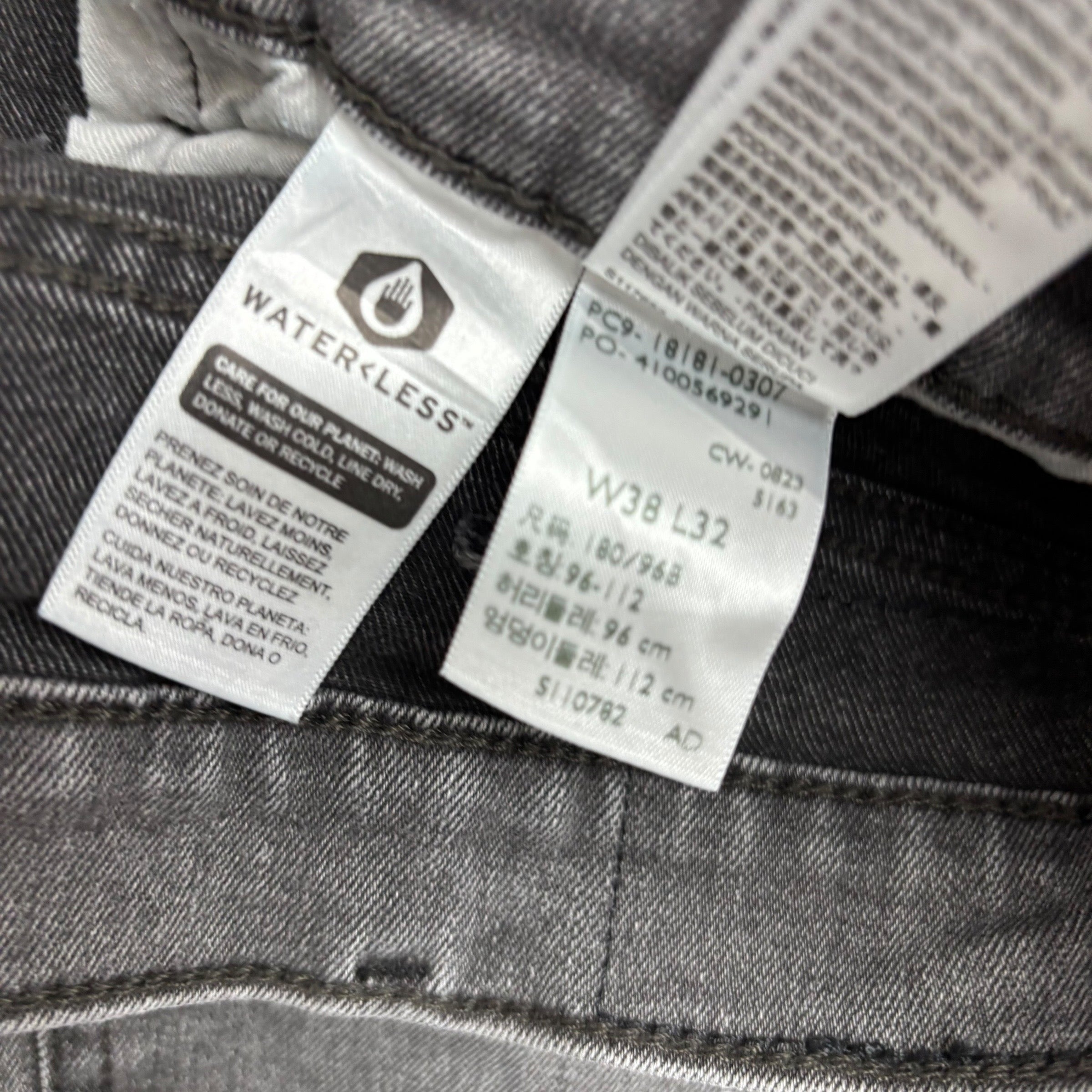 Levis 541 Jeans W38 L30 Mens Grey Athletic Tapered Fit Stretch Denim (E)