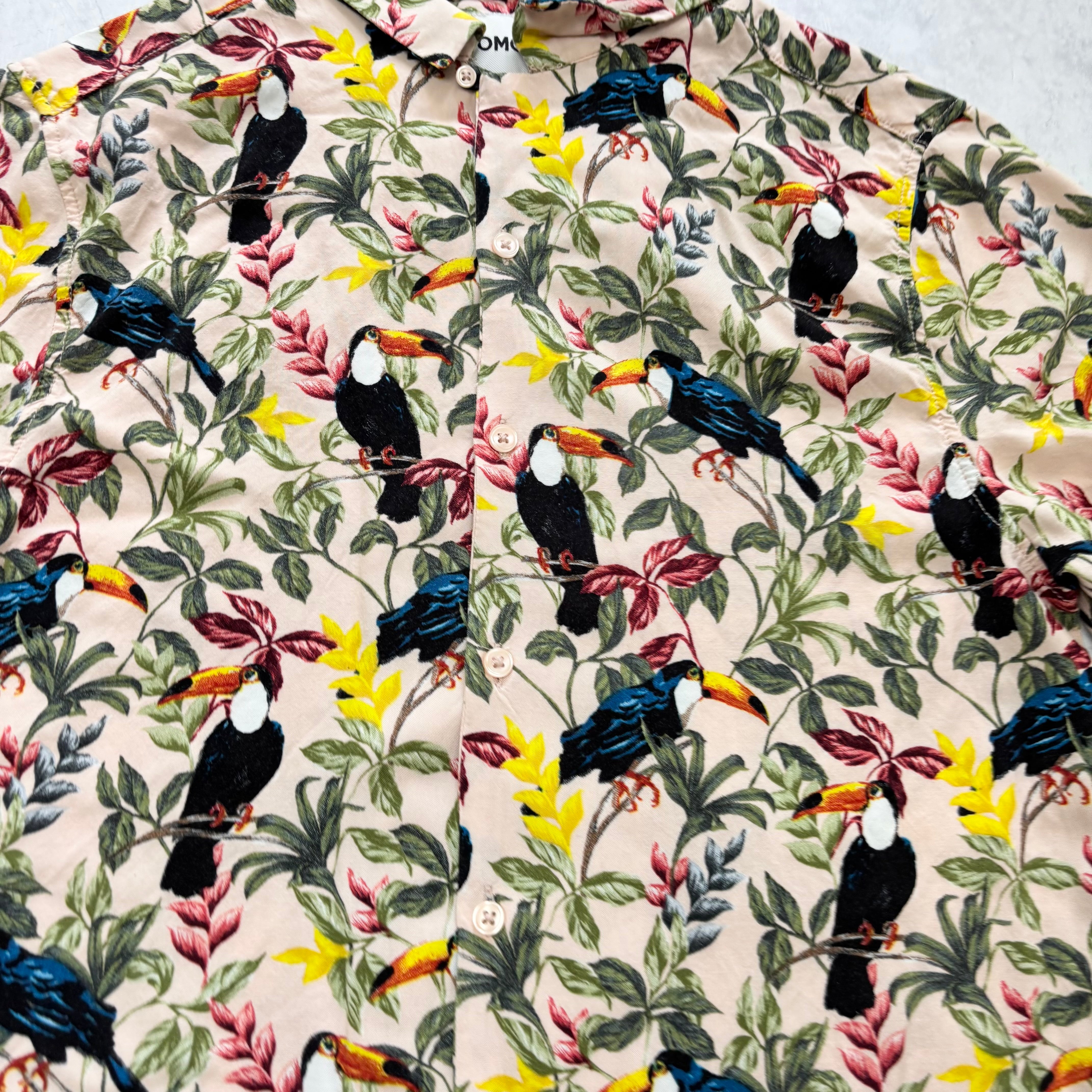 Hawaiian Shirt Mens Medium Pink Floral Aloha Short Sleeve Slim Fit Rayon (E)