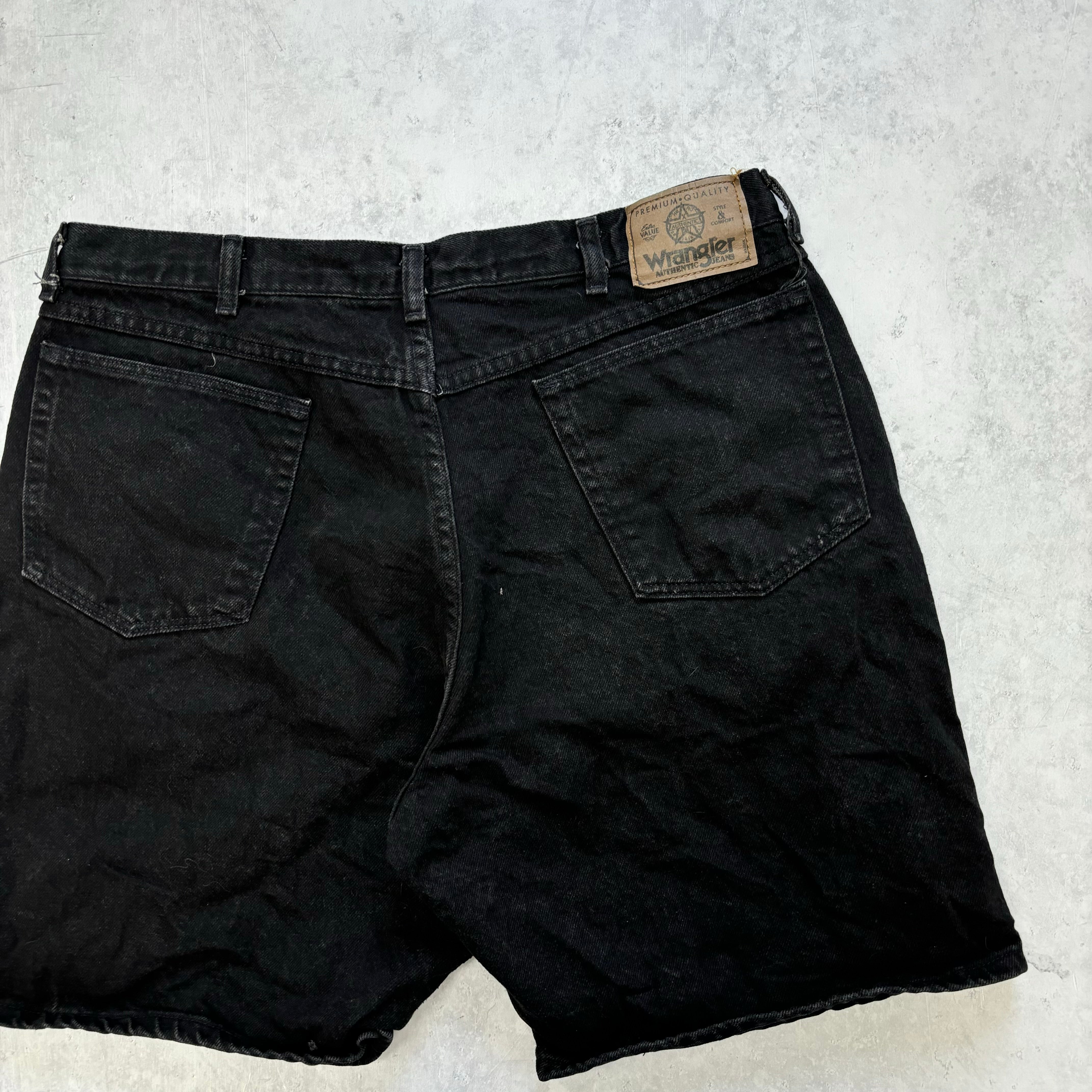 Vintage Wrangler Jorts W36 Mens Denim Shorts Black Baggy Relaxed Fit