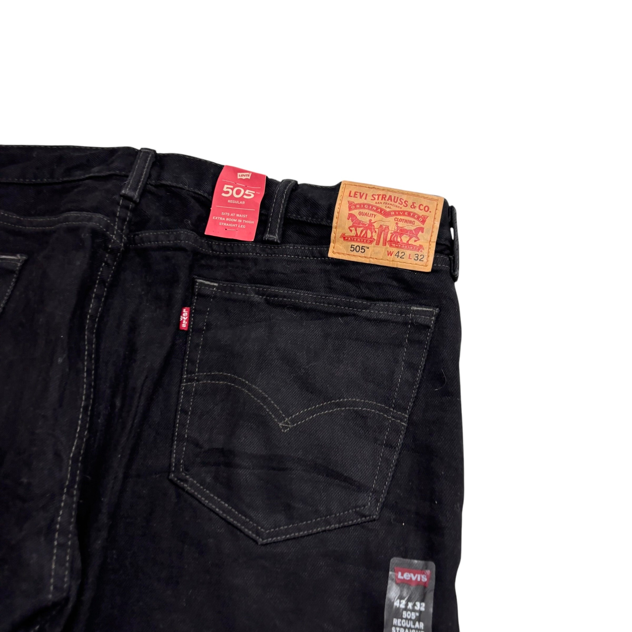 Levis 505 Jeans W42 L32 Mens Black Regular Straight Fit Denim (E)