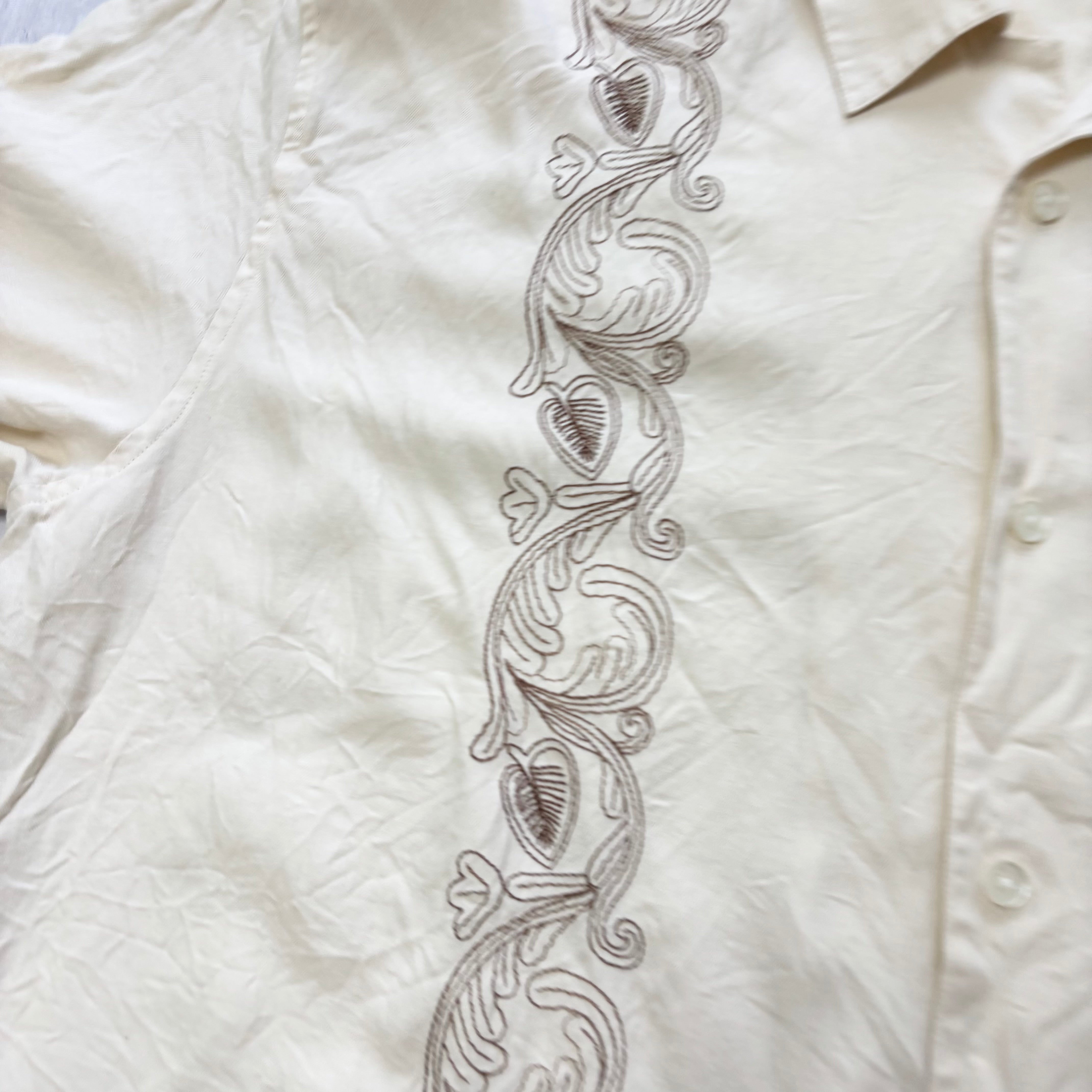 Vintage Shirt Mens XL Cream Floral Aloha Short Sleeve Silk (E)
