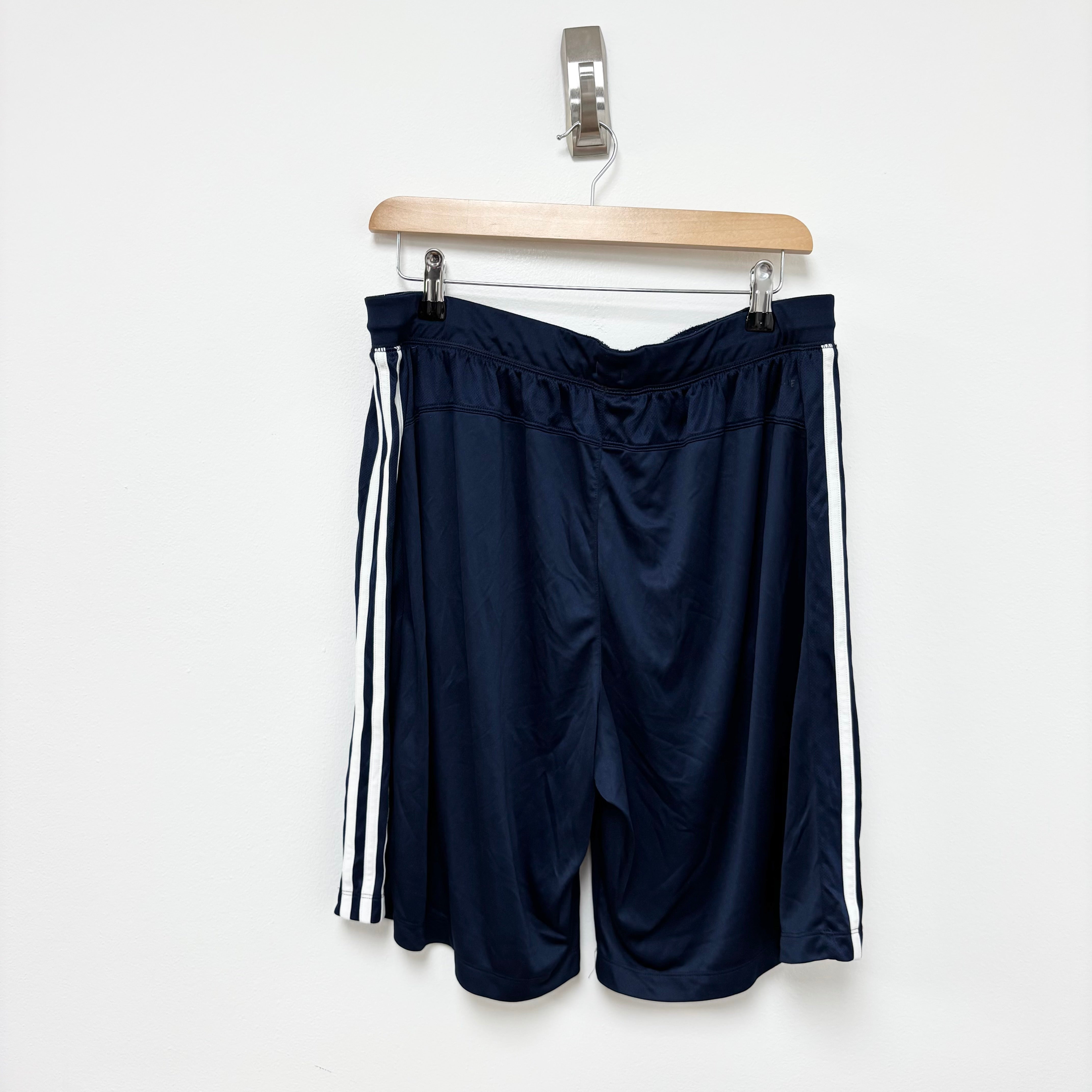 Adidas Shorts Mens XL Navy Blue Sports Running Gym Athletic Pockets (E)