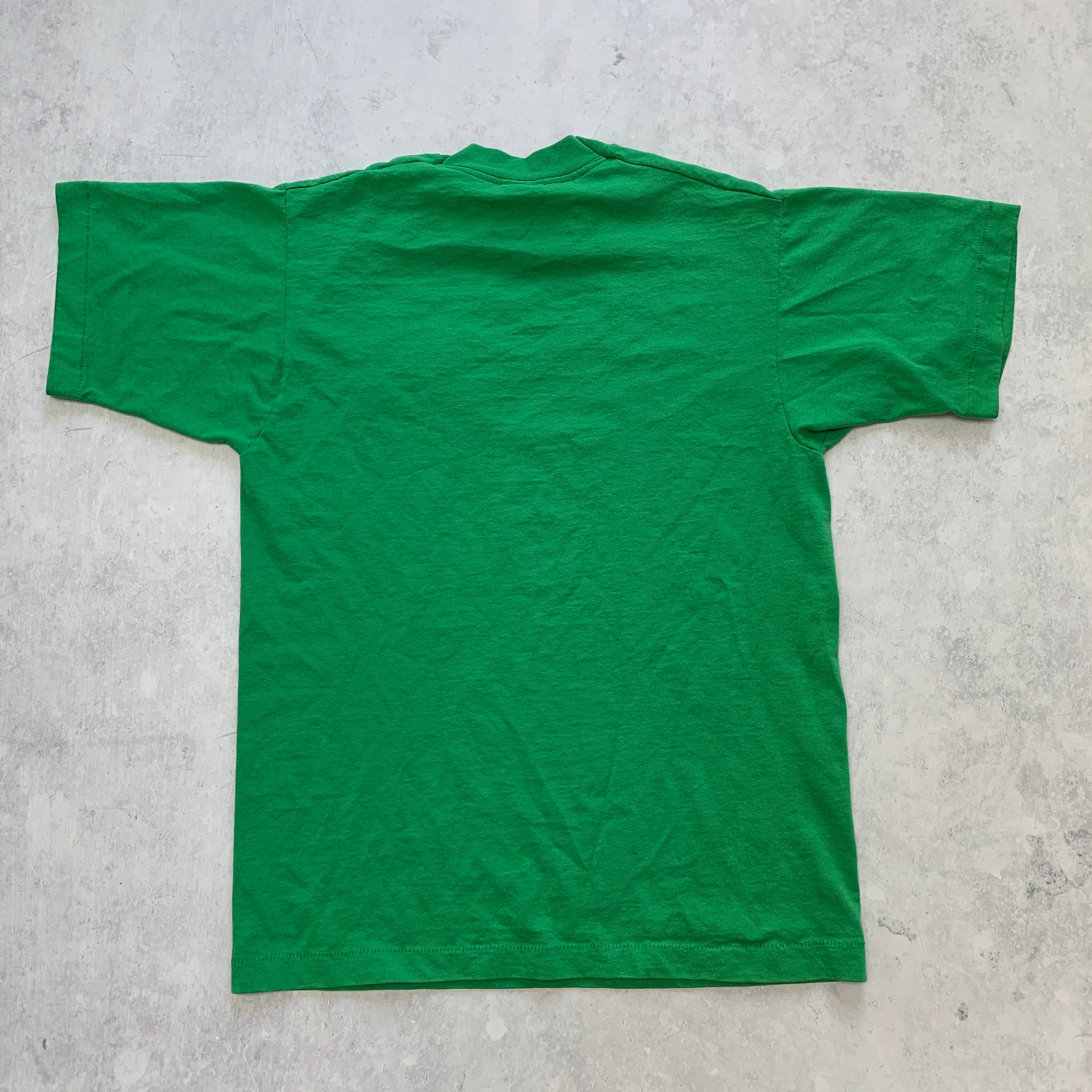 Vintage T Shirt Mens Medium Green Single Stitch Graphic Print 90s College