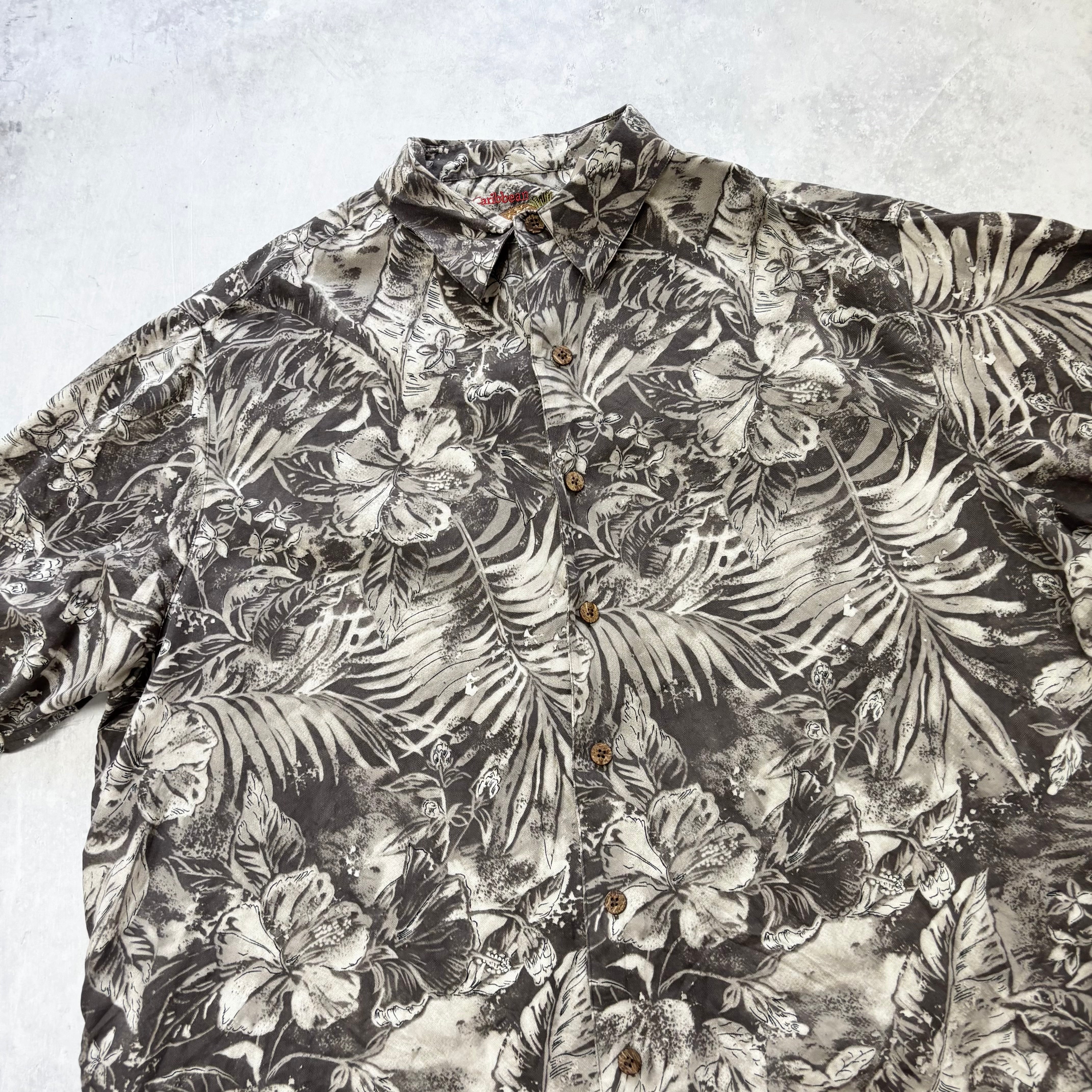 Vintage Hawaiian Shirt Mens XXL Grey Floral Aloha Short Sleeve Silk Blend (E)