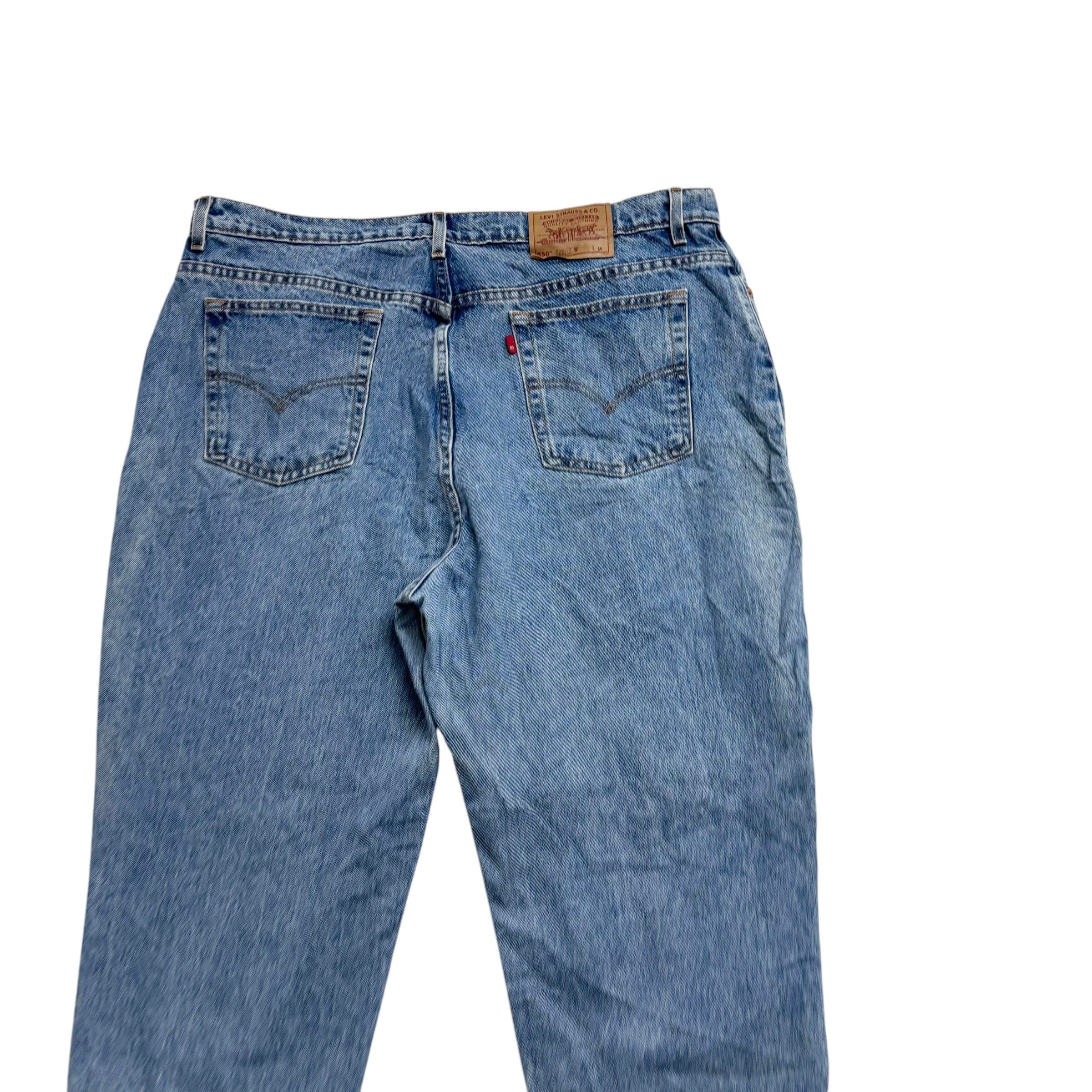 Levis 550 Jeans W40 L32 Womens Light Blue Relaxed Taper Made In USA Vintage (E)