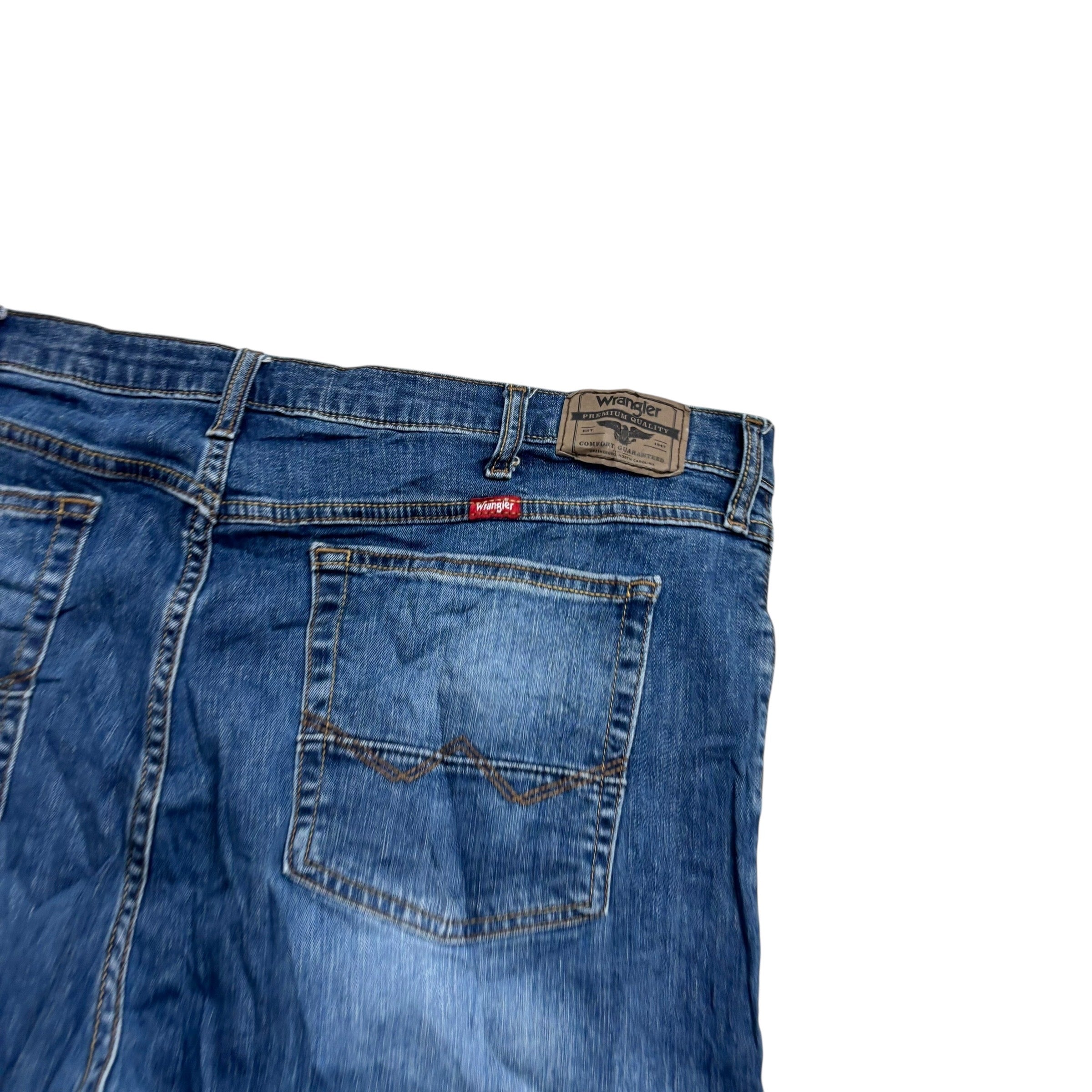 Wrangler Jeans W42 L30 Mens Mid Blue Slim Straight Fit Stretch Denim (E)