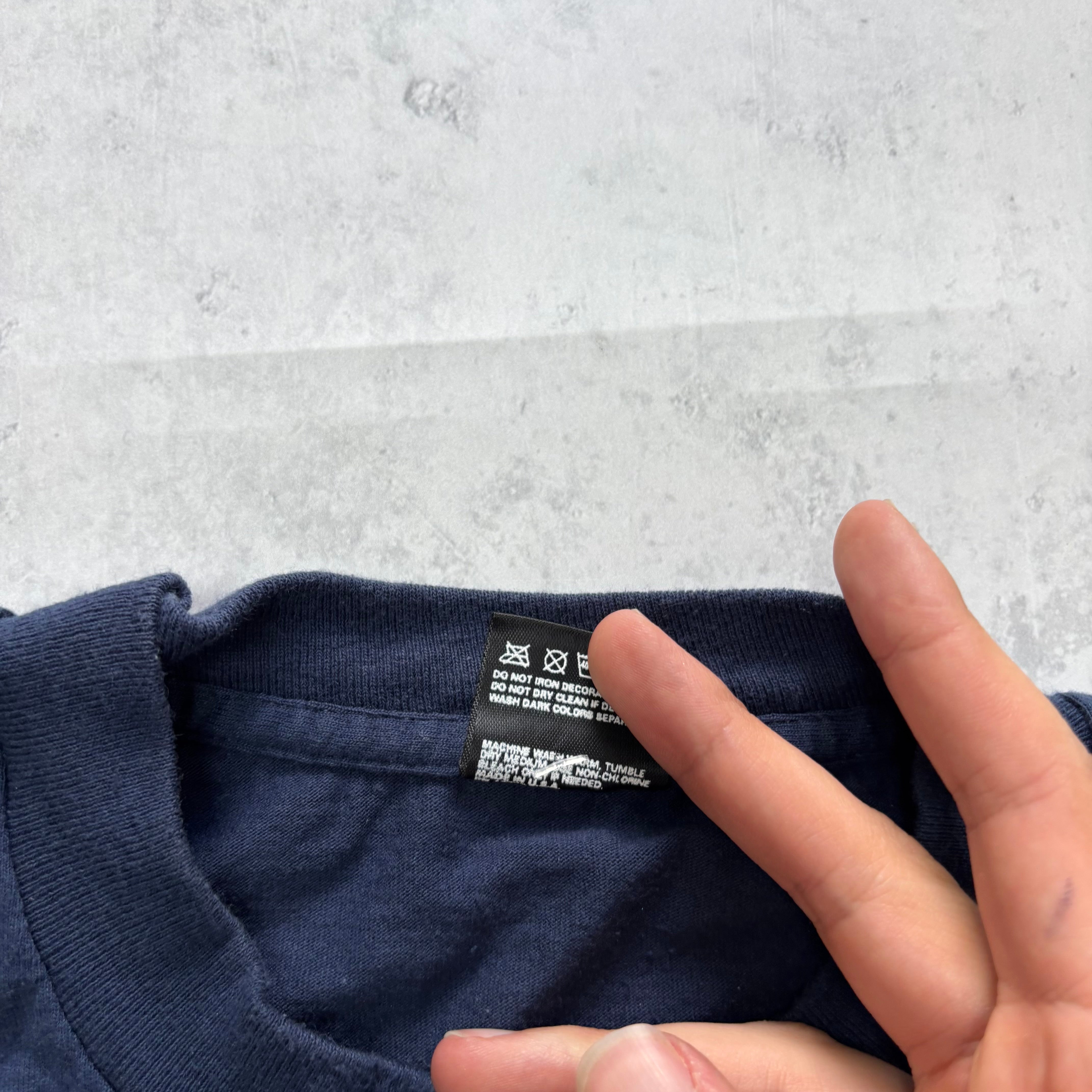 Vintage T Shirt Mens XL Navy Blue Single Stitch Graphic Print 90s USA Tourist (E)