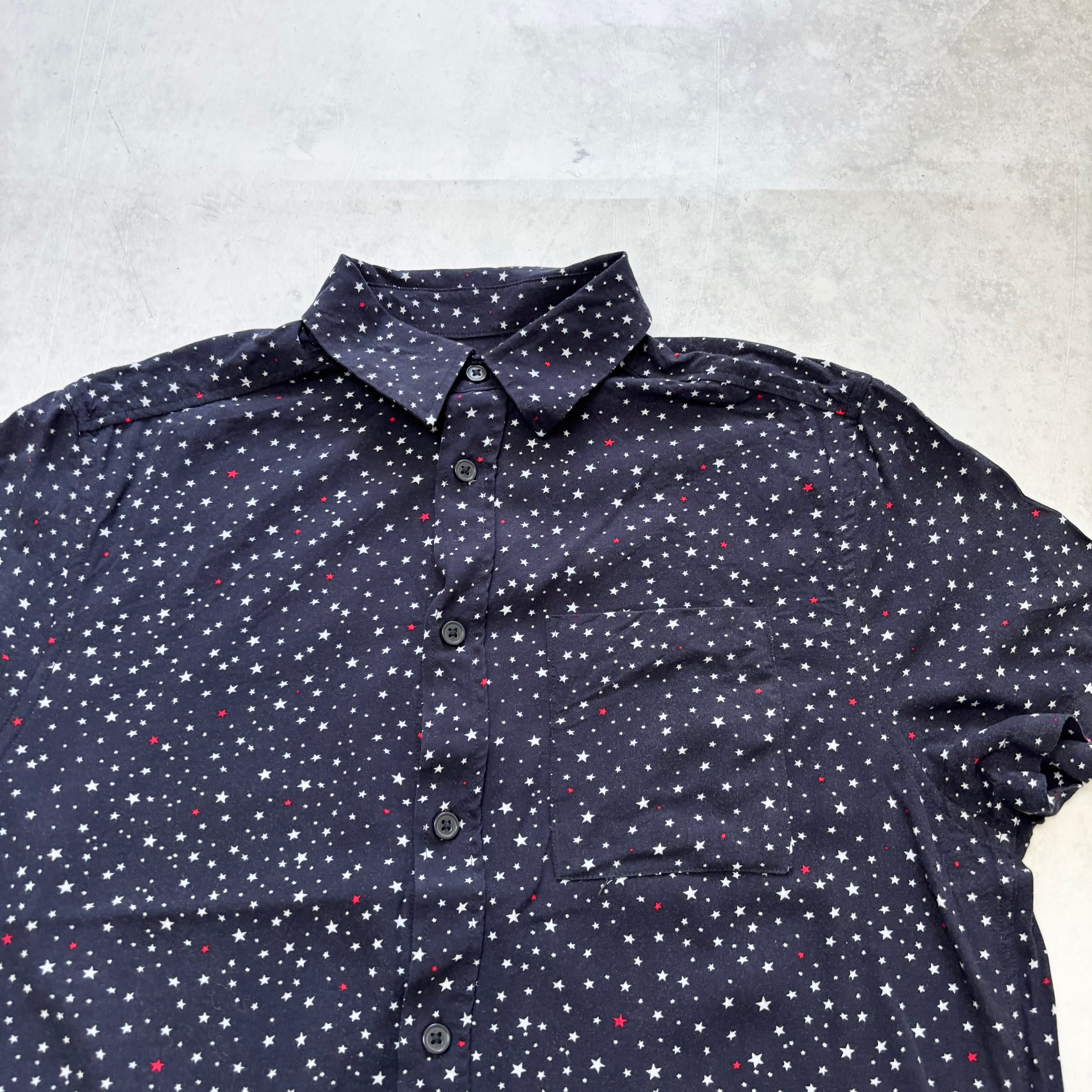 H&M Shirt Mens Small Navy Blue Short Sleeve Viscose Stars (E)