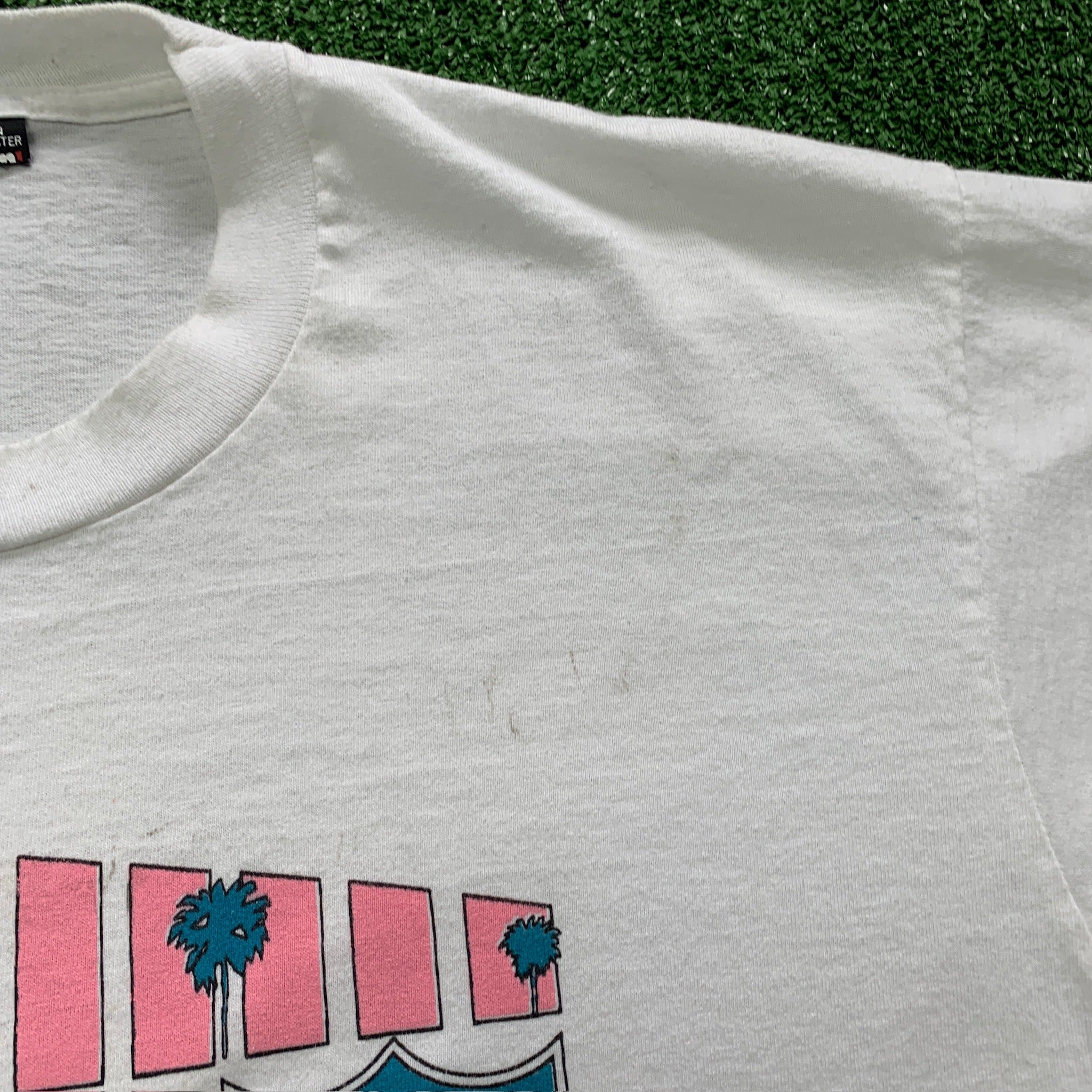 Vintage T Shirt Mens Large White Single Stitch Graphic Print 90s USA Tourist