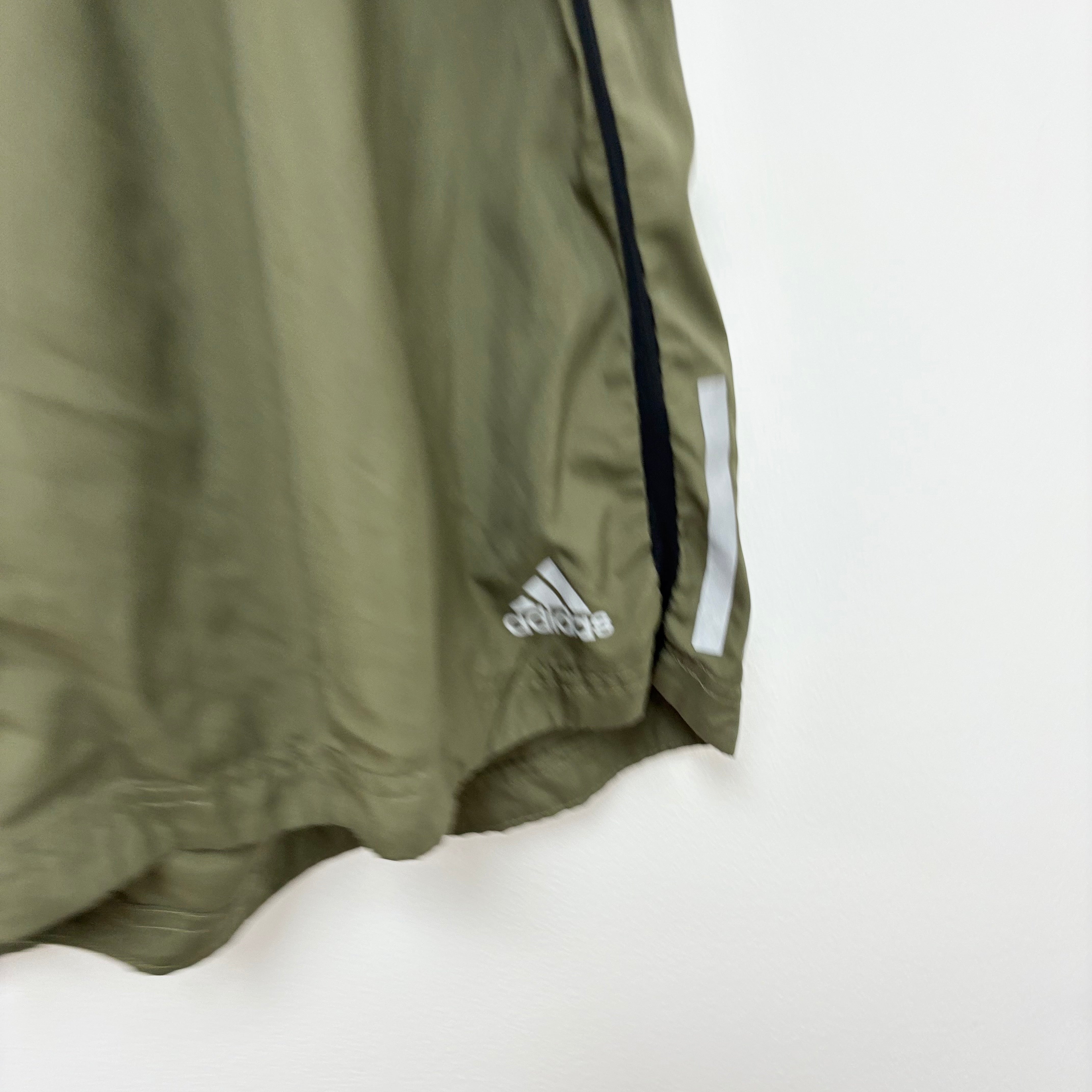 Adidas Shorts Mens XXL Green Sports Running Gym Athletic Pockets (E)