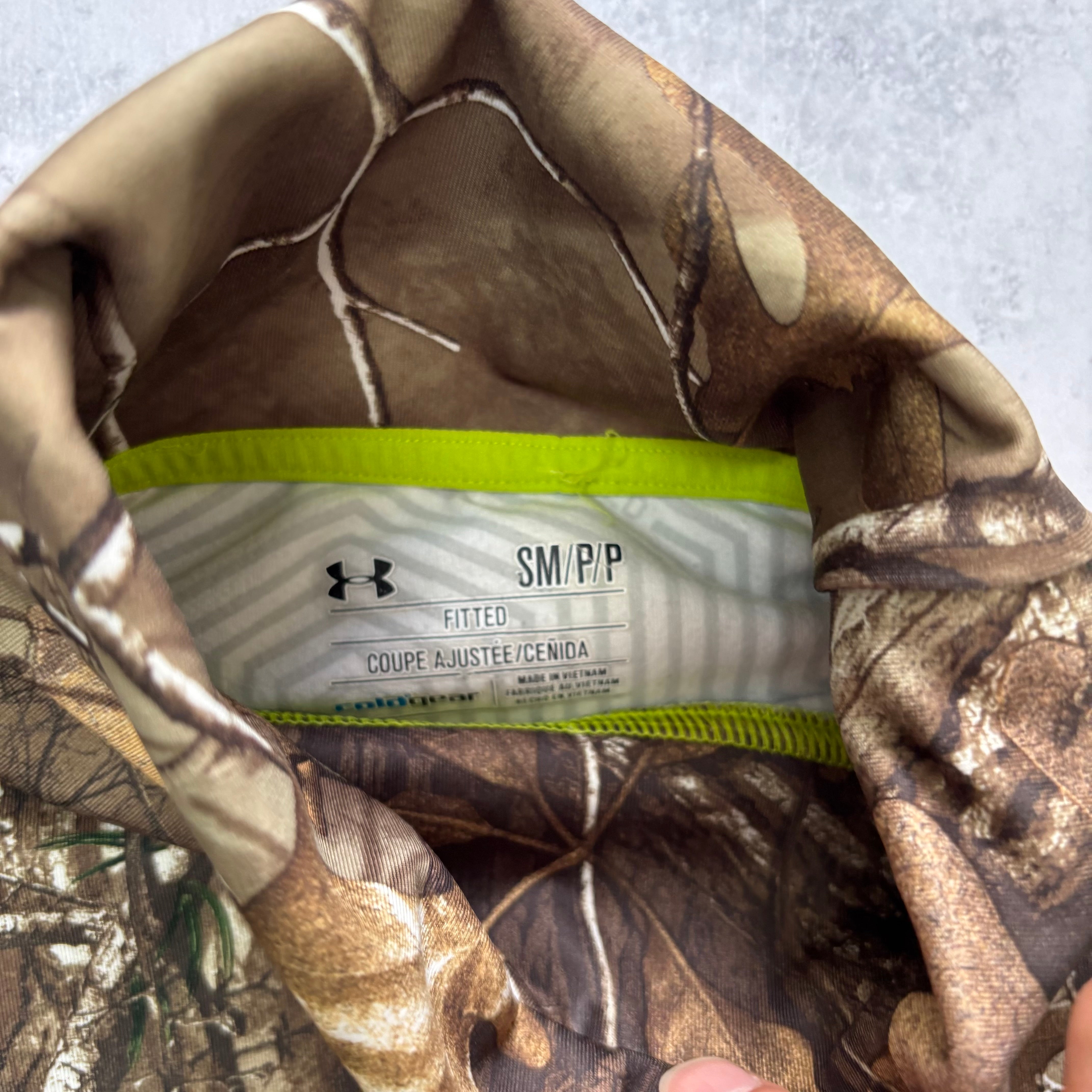 Under Armour RealTree T Shirt Womens Small Camo Hunting Long Sleeve (E)