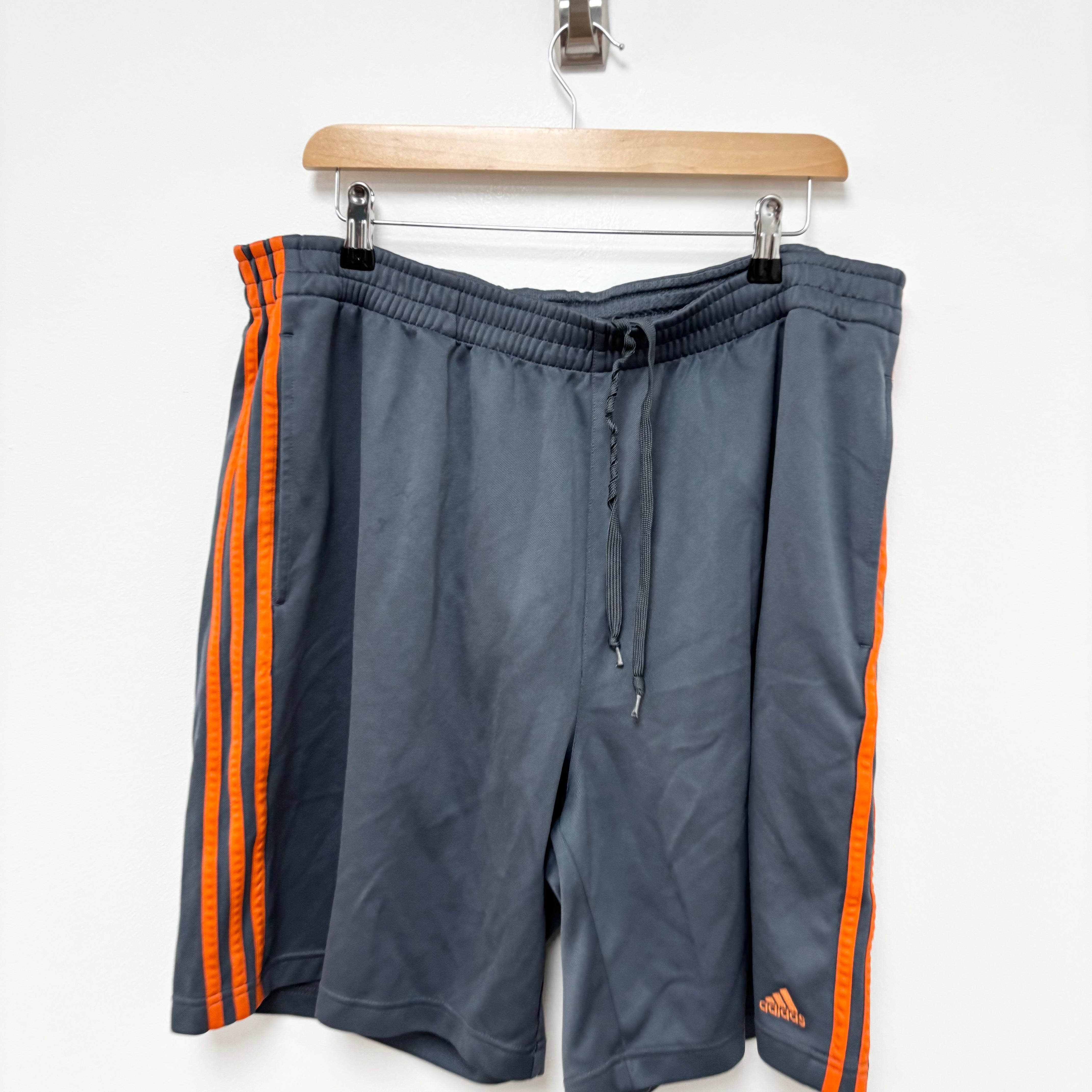 Adidas Shorts Mens XXL Grey Sports Running Gym Athletic Pockets