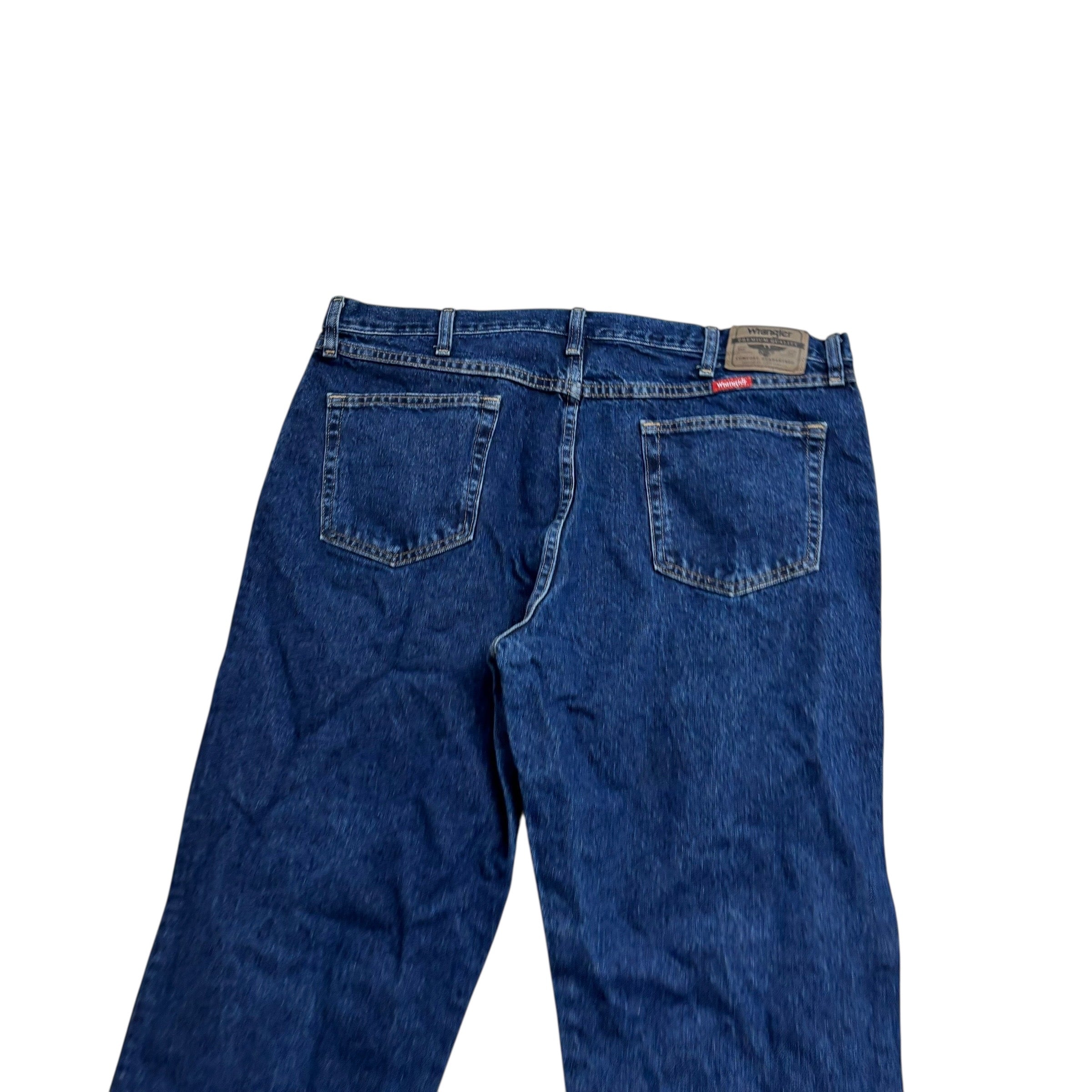 Wrangler Jeans W40 L30 Mens Dark Blue Regular Straight Fit Denim