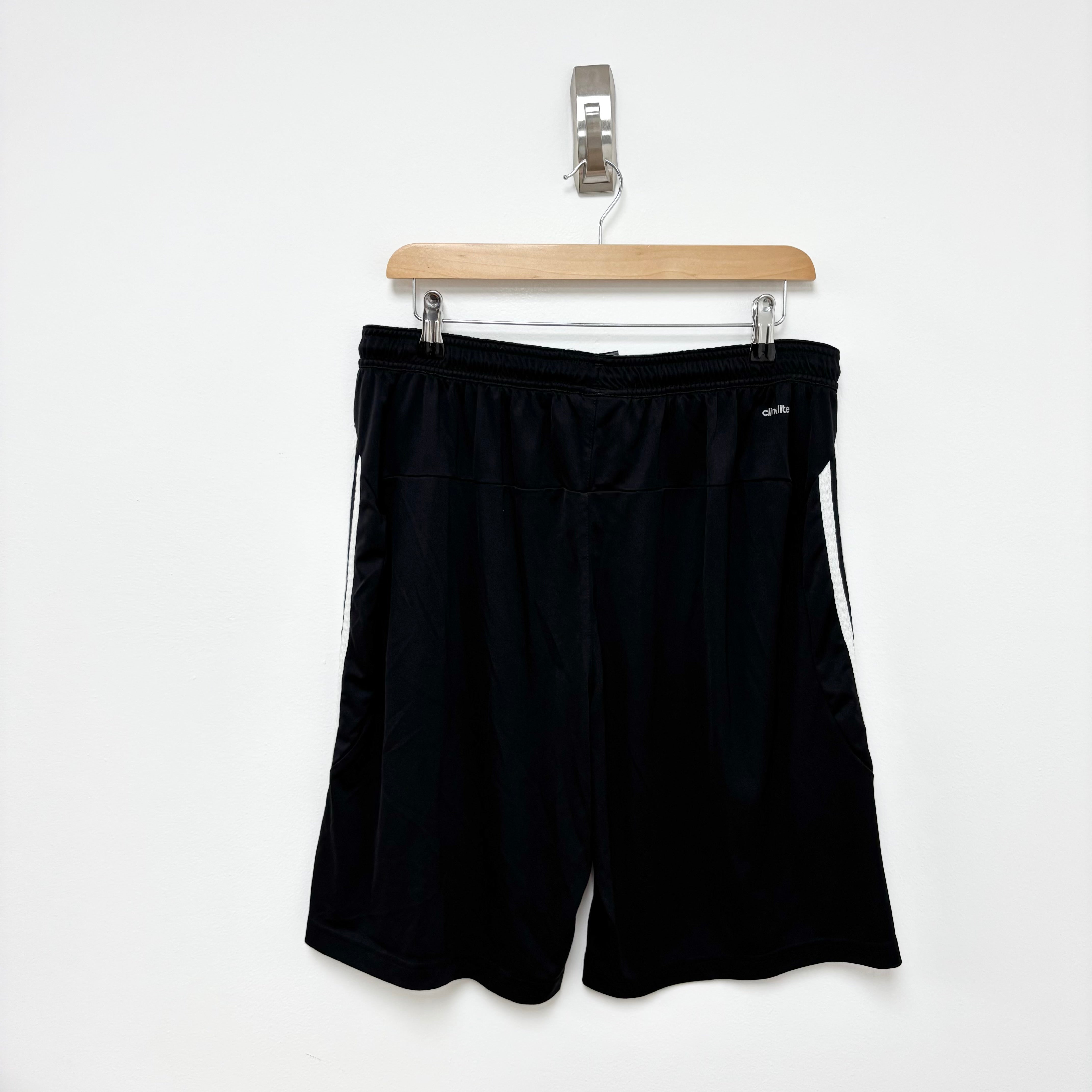 Adidas Shorts Mens Large Black Sports Running Gym Athletic Pockets (E)