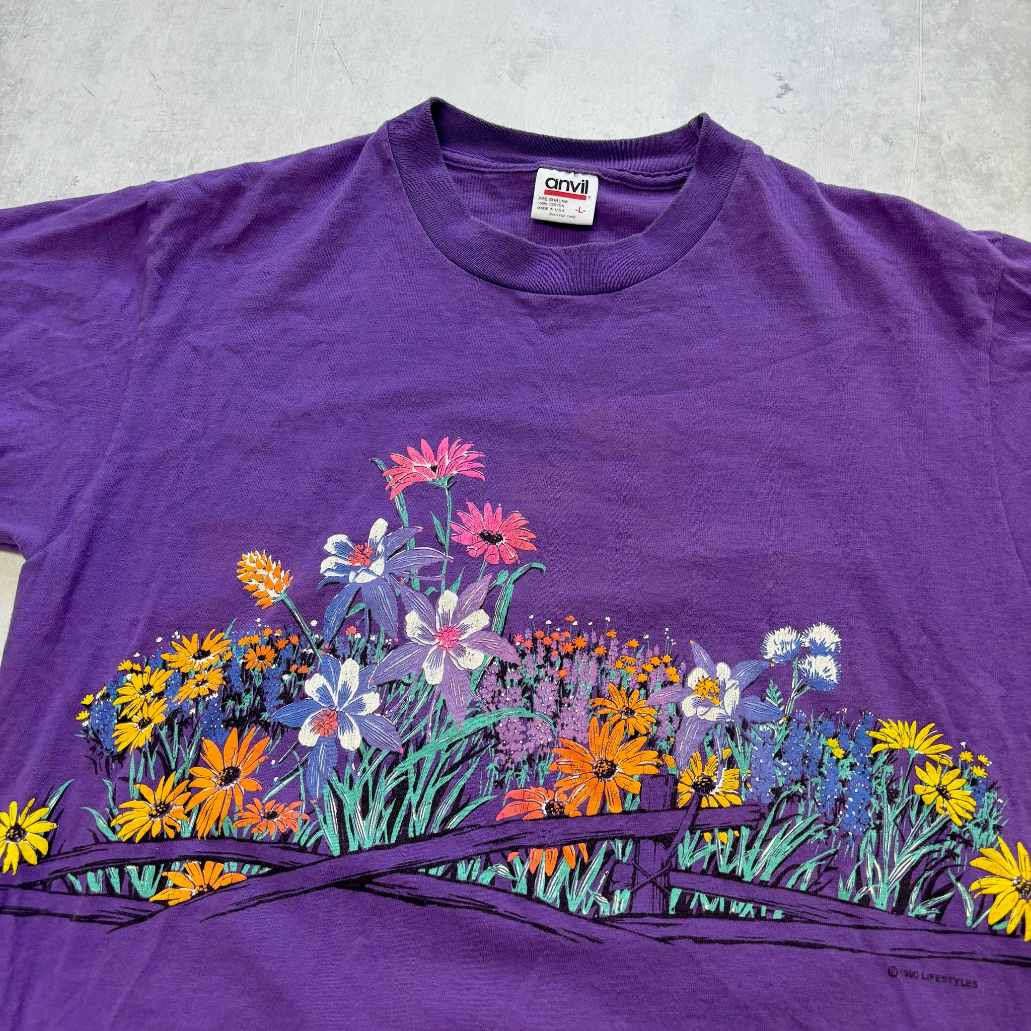 Vintage T Shirt Mens Medium Purple Single Stitch Graphic Print 90s Flowers