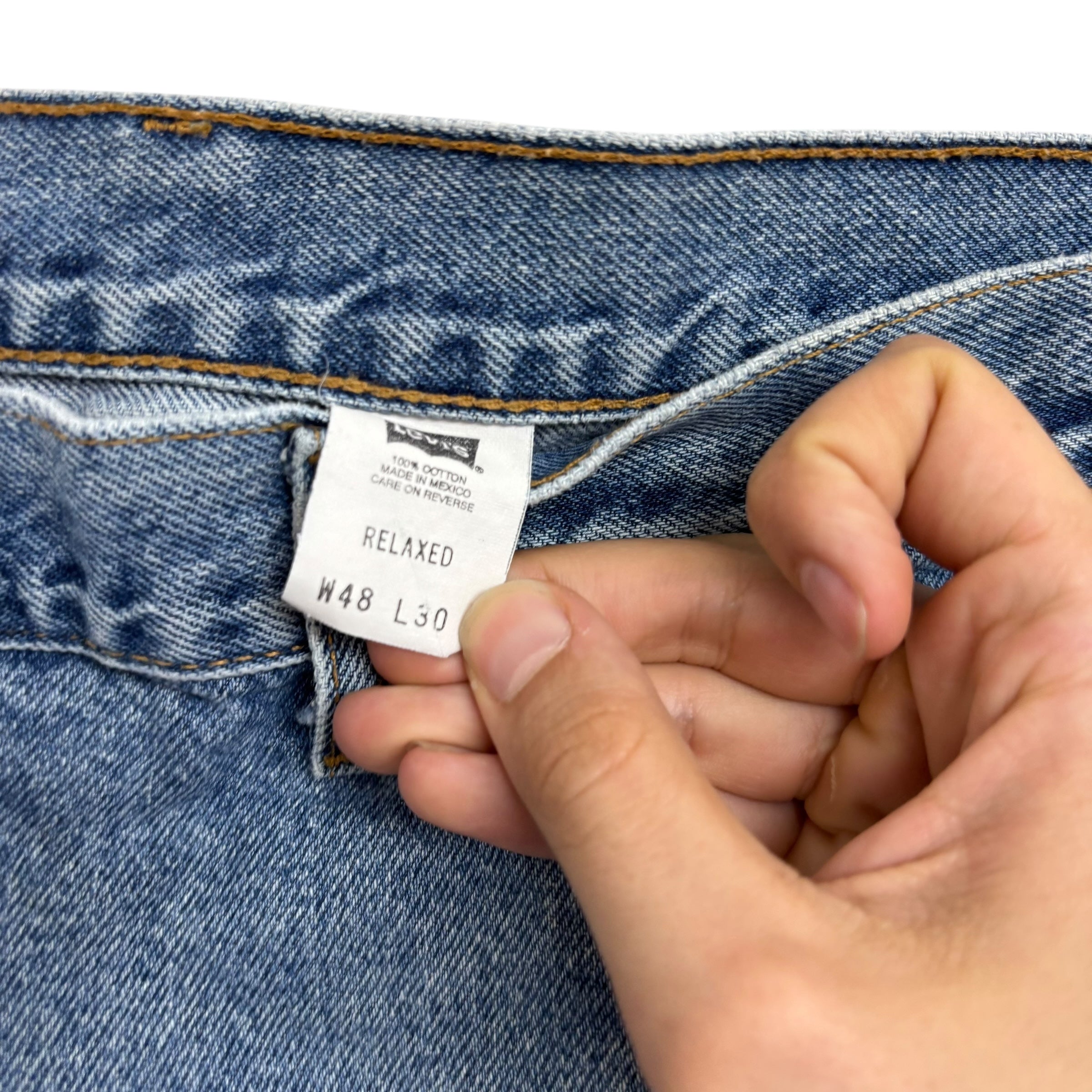 Levis 540 Jeans W46 L30 Mens Light Blue Relaxed Tapered Fit Vintage Denim (F)