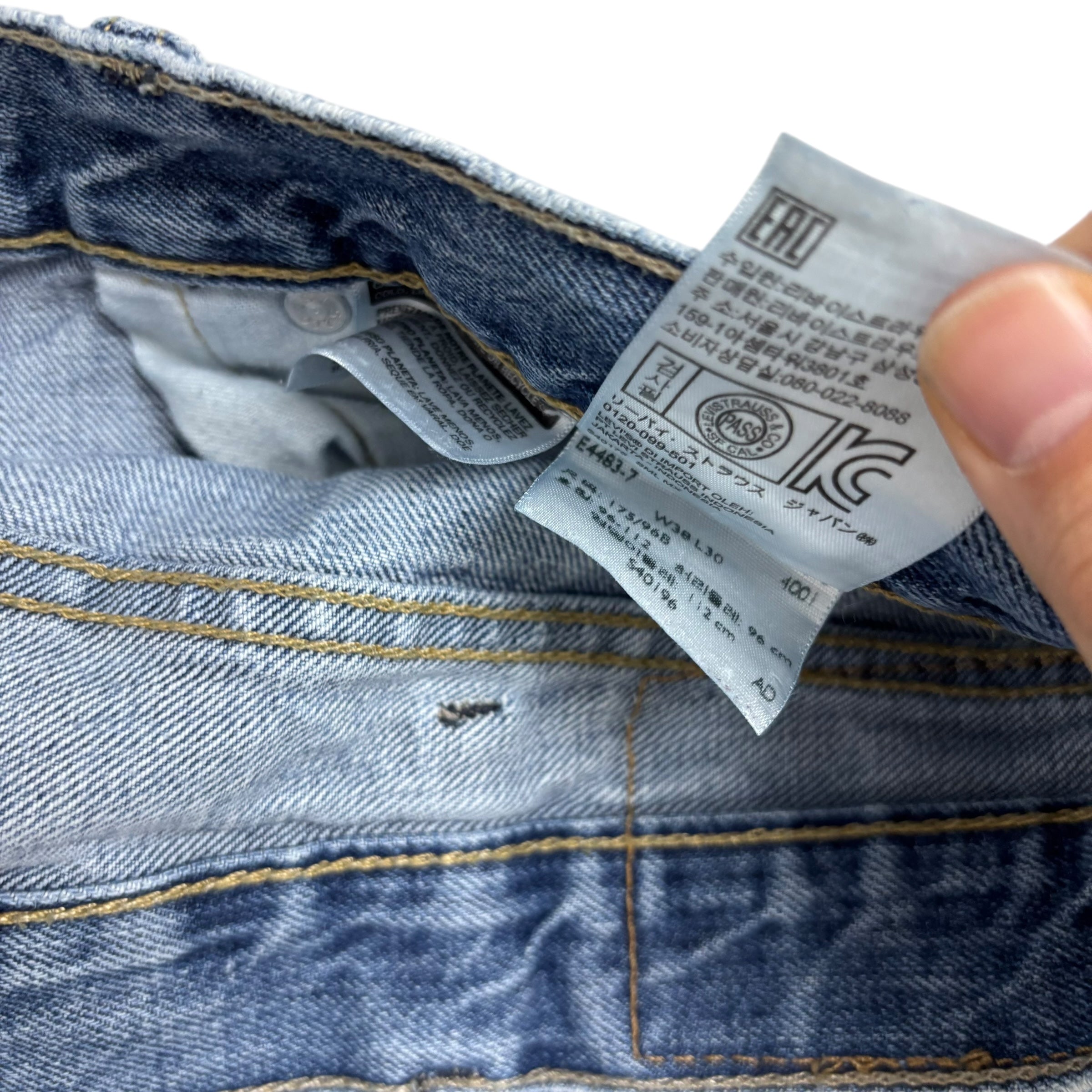 Levis 505 Jeans W38 L30 Mens Mid Blue Regular Straight Fit Denim