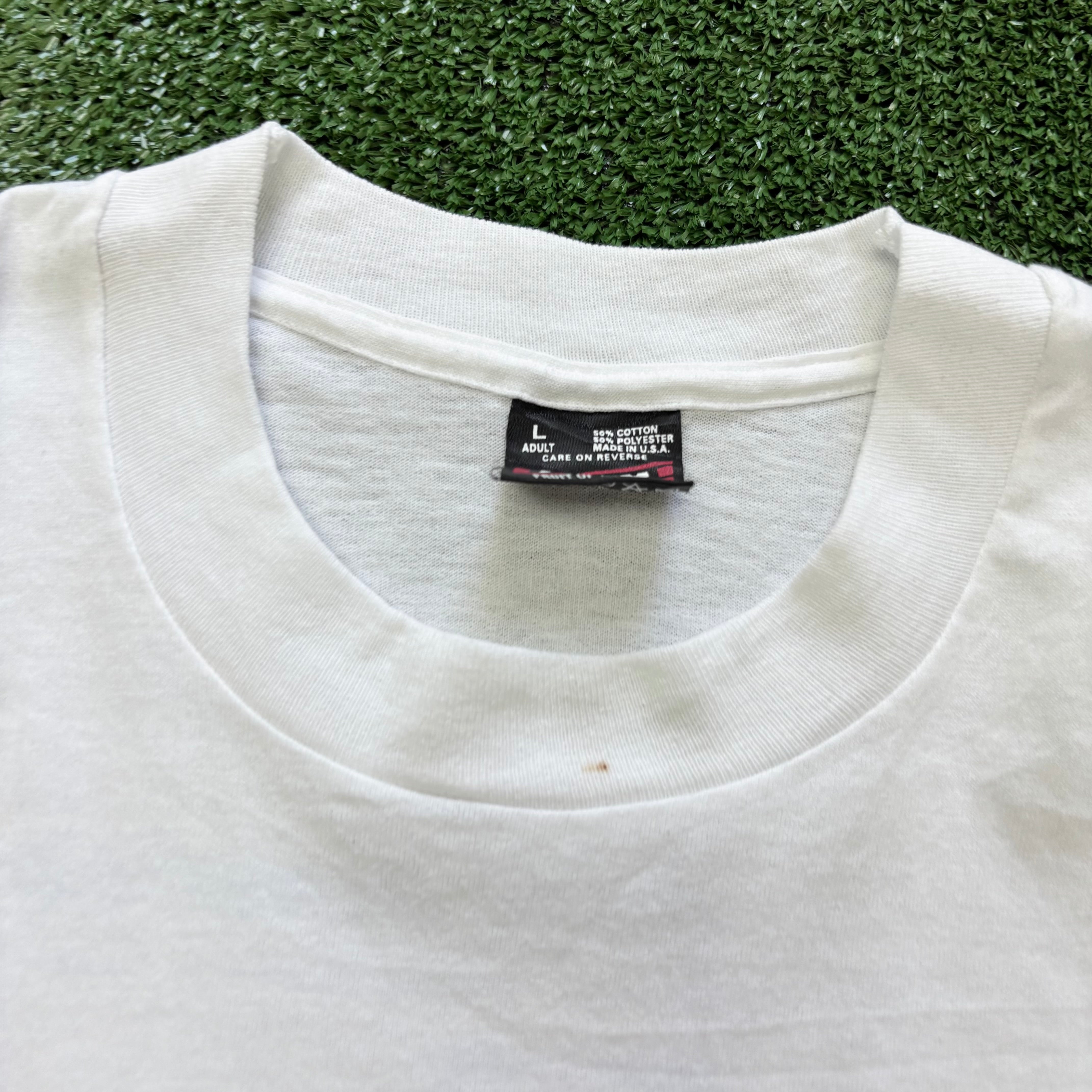 Vintage T Shirt Mens Medium White Single Stitch Graphic Print 90s USA