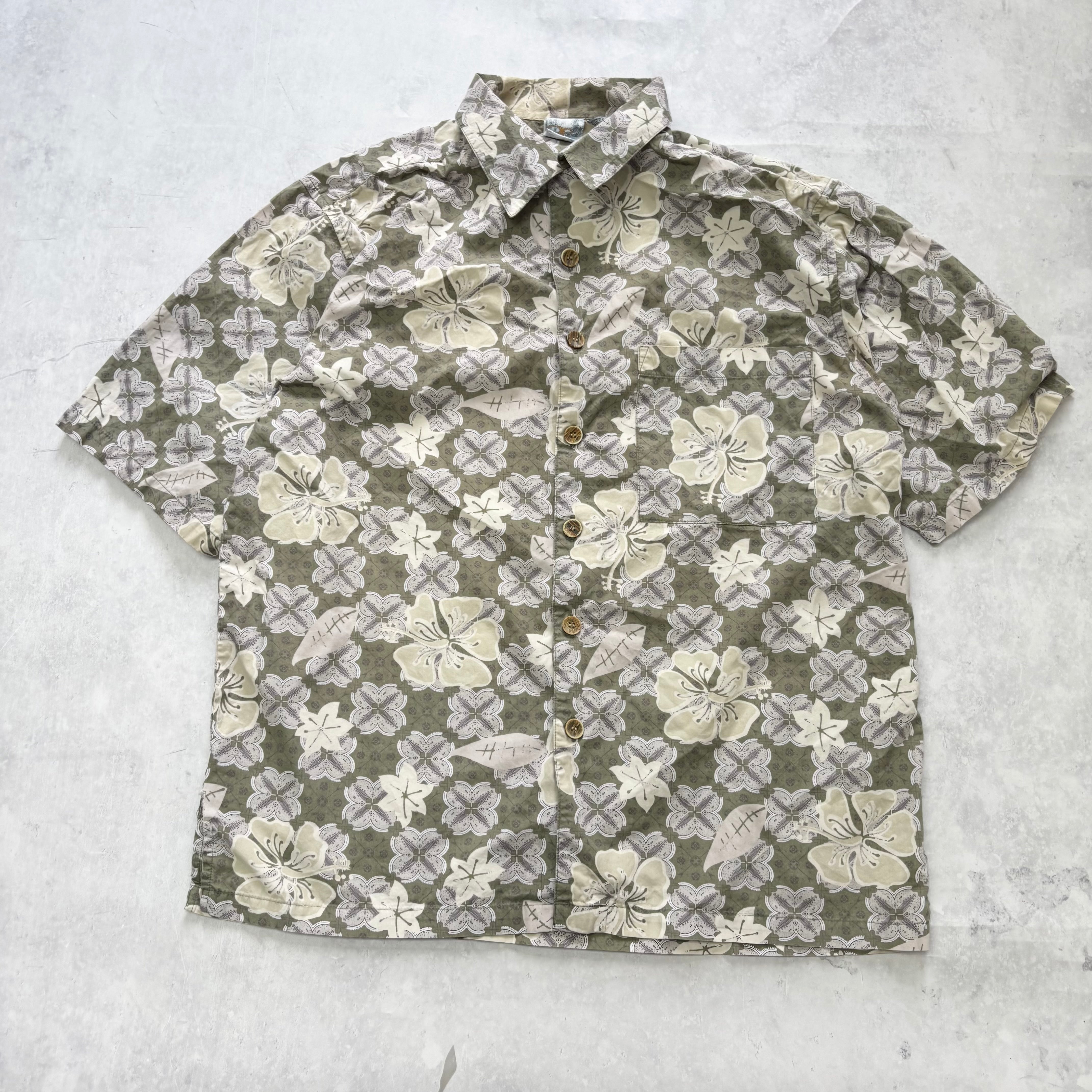 Vintage Funky Shirt Mens Small Green Floral Aloha Short Sleeve Cotton (E)