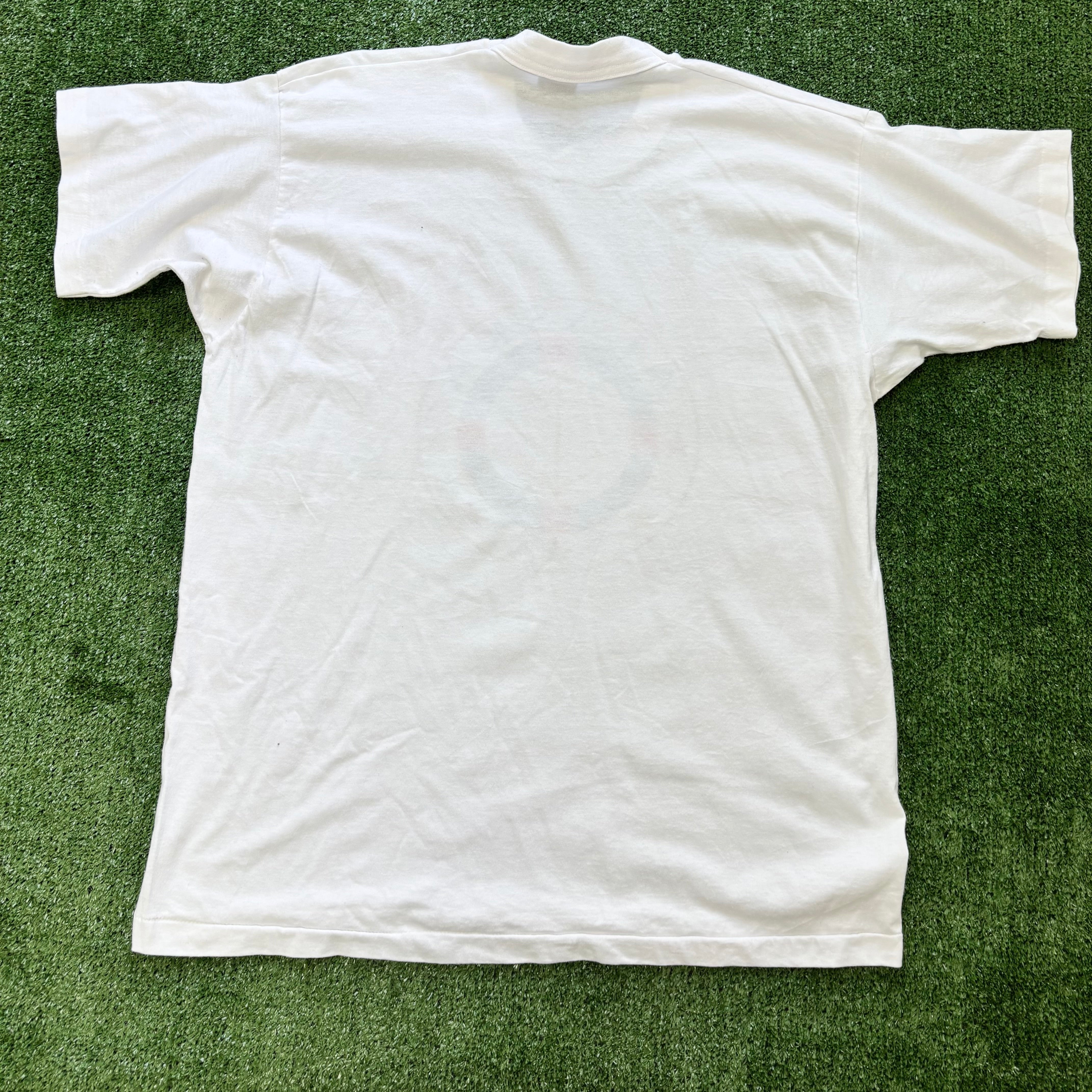 Vintage T Shirt Mens XL White Single Stitch Graphic Print 90s Tourist (E)