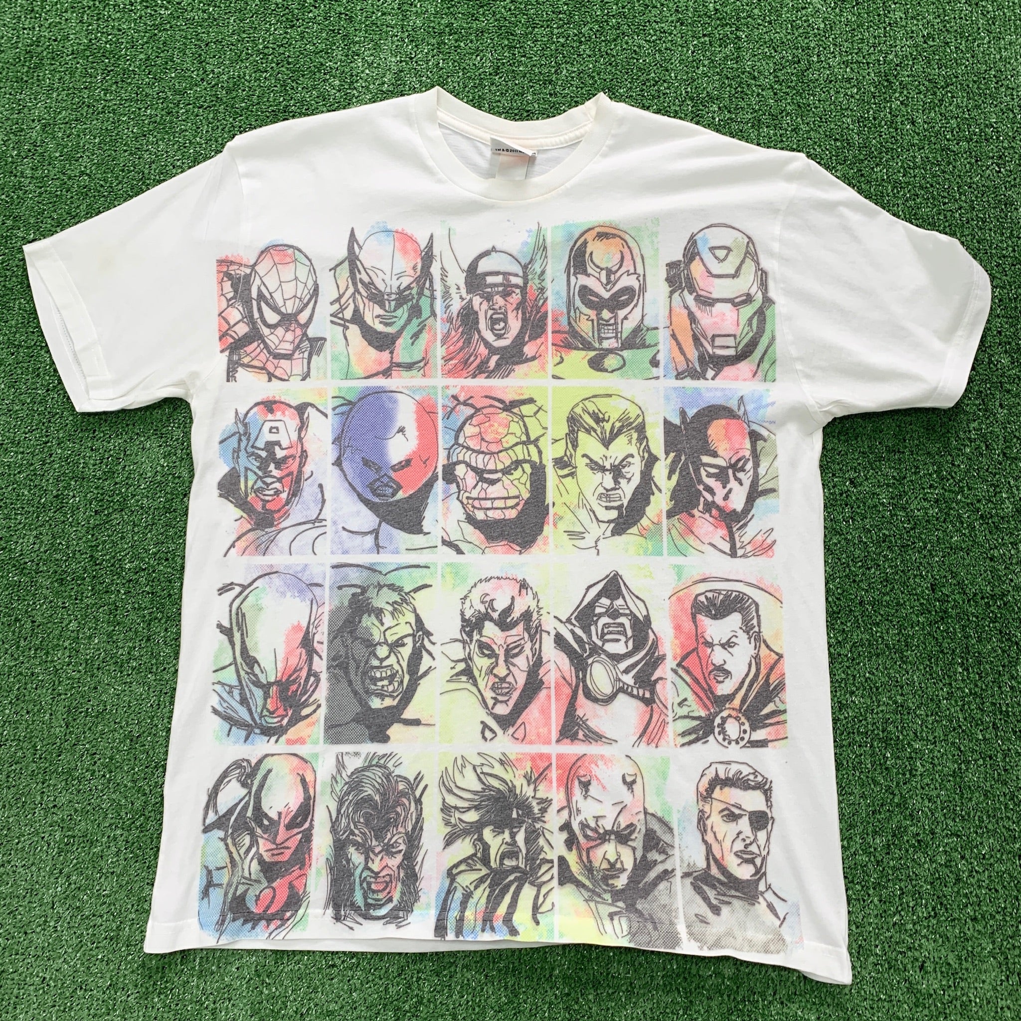 Marvel T Shirt Mens Large White Graphic Print Heroes AOP Comics