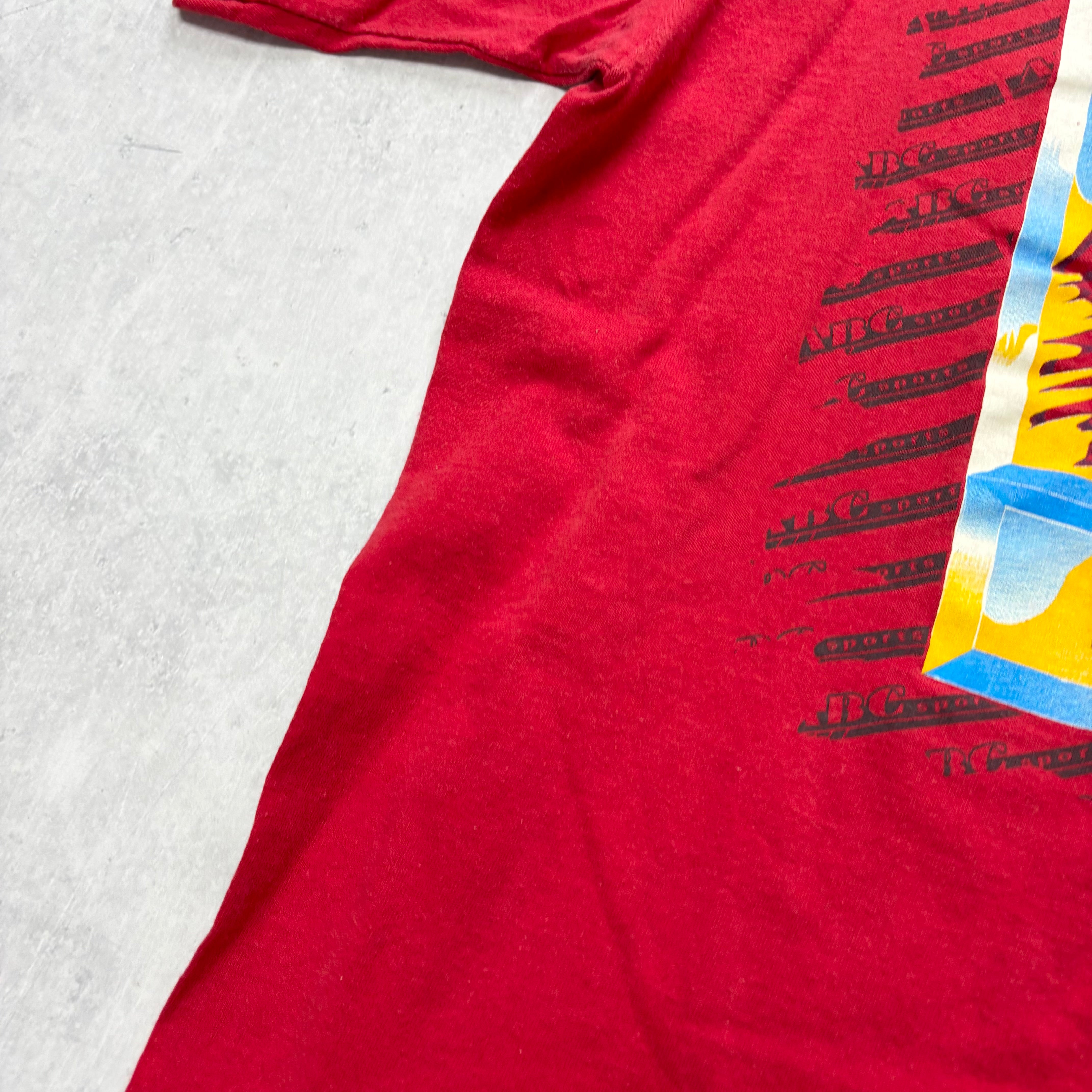 Vintage T Shirt Mens Large Red Single Stitch Graphic Print 90s College