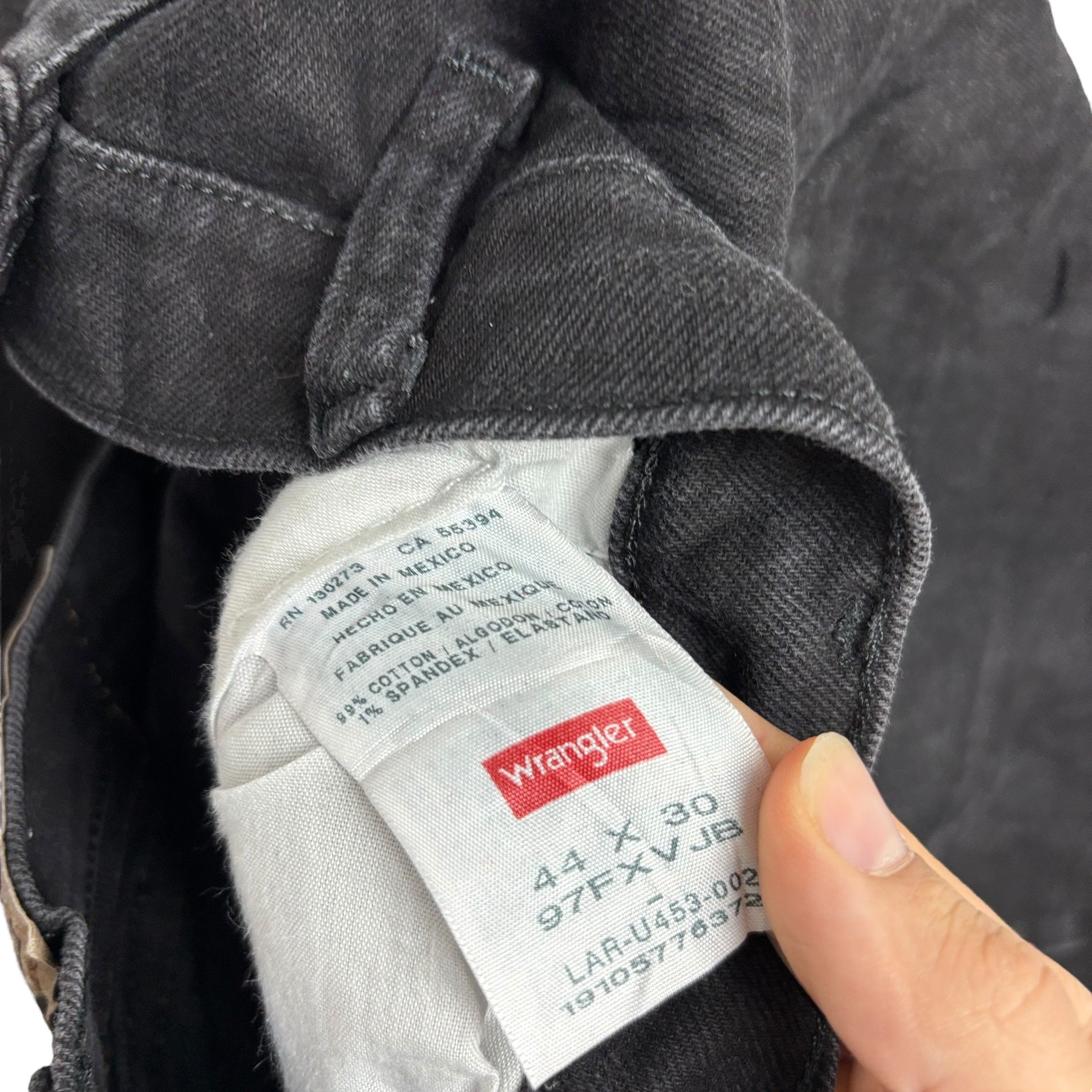 Wrangler Jeans W44 L30 Mens Black Relaxed Straight Fit Stretch Denim (E)