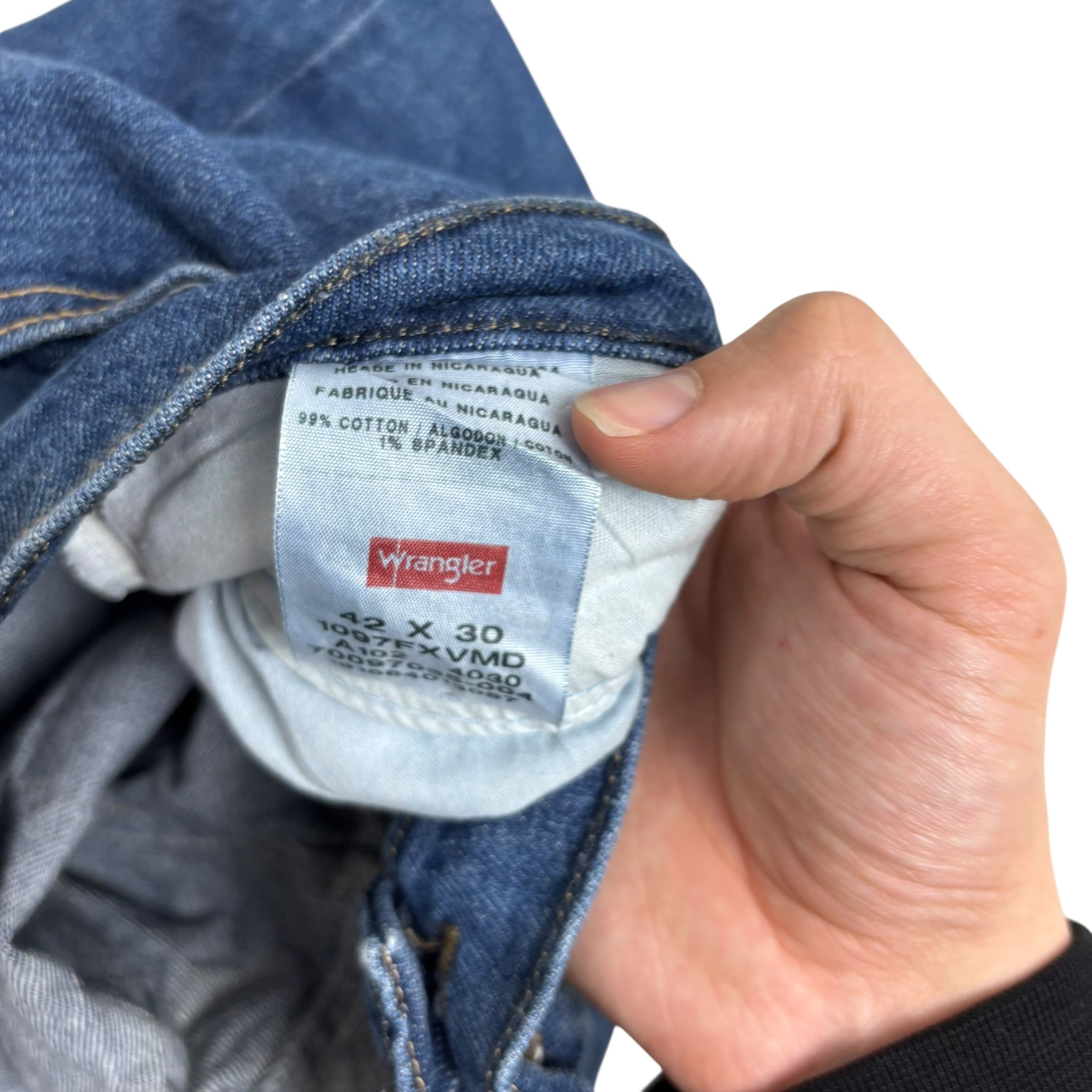 Wrangler Jeans W42 L30 Mens Mid Blue Relaxed Straight Fit Stretch Denim (E)