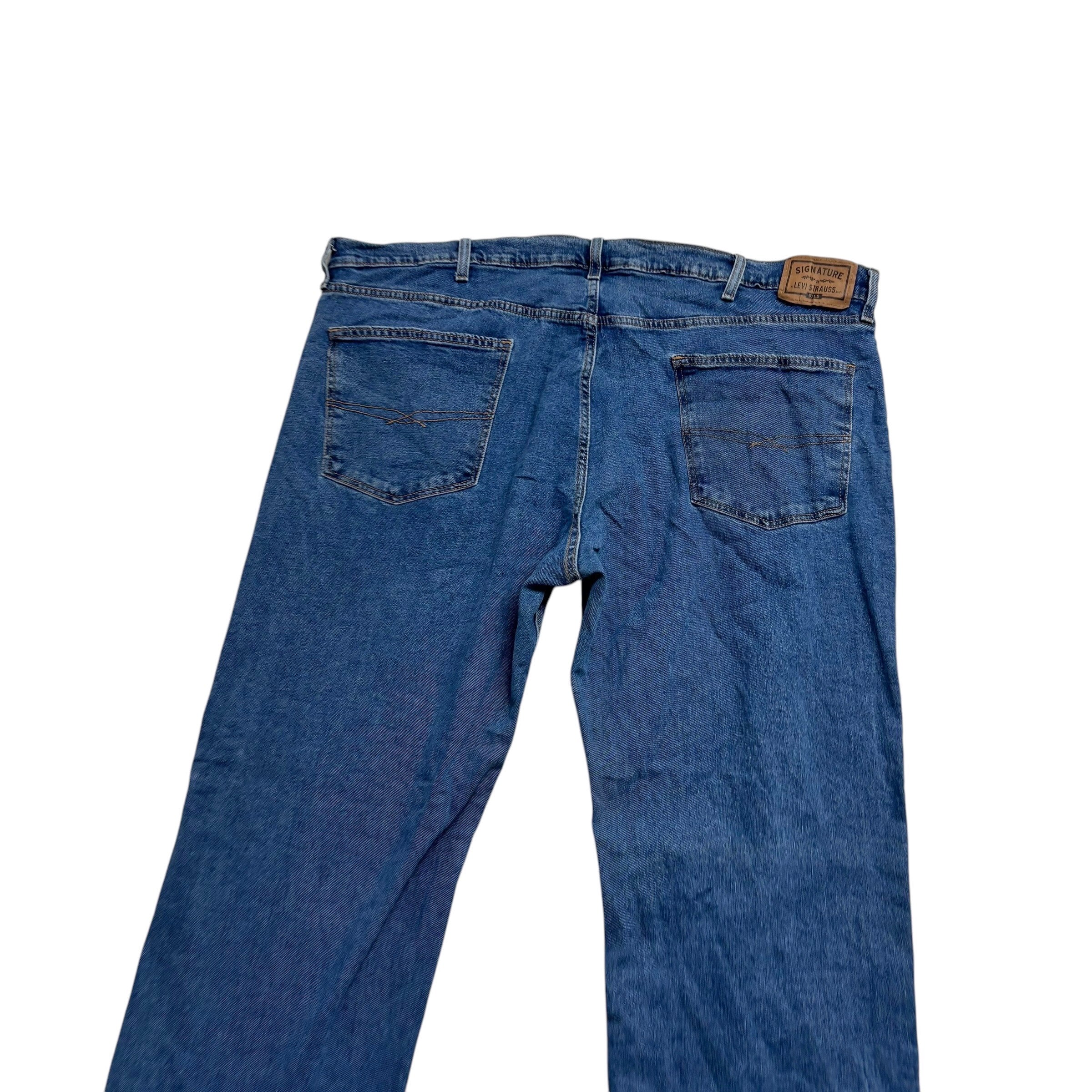 Levis Signature Jeans W46 L32 Mens Mid Blue Relaxed Straight Fit Stretch (E)