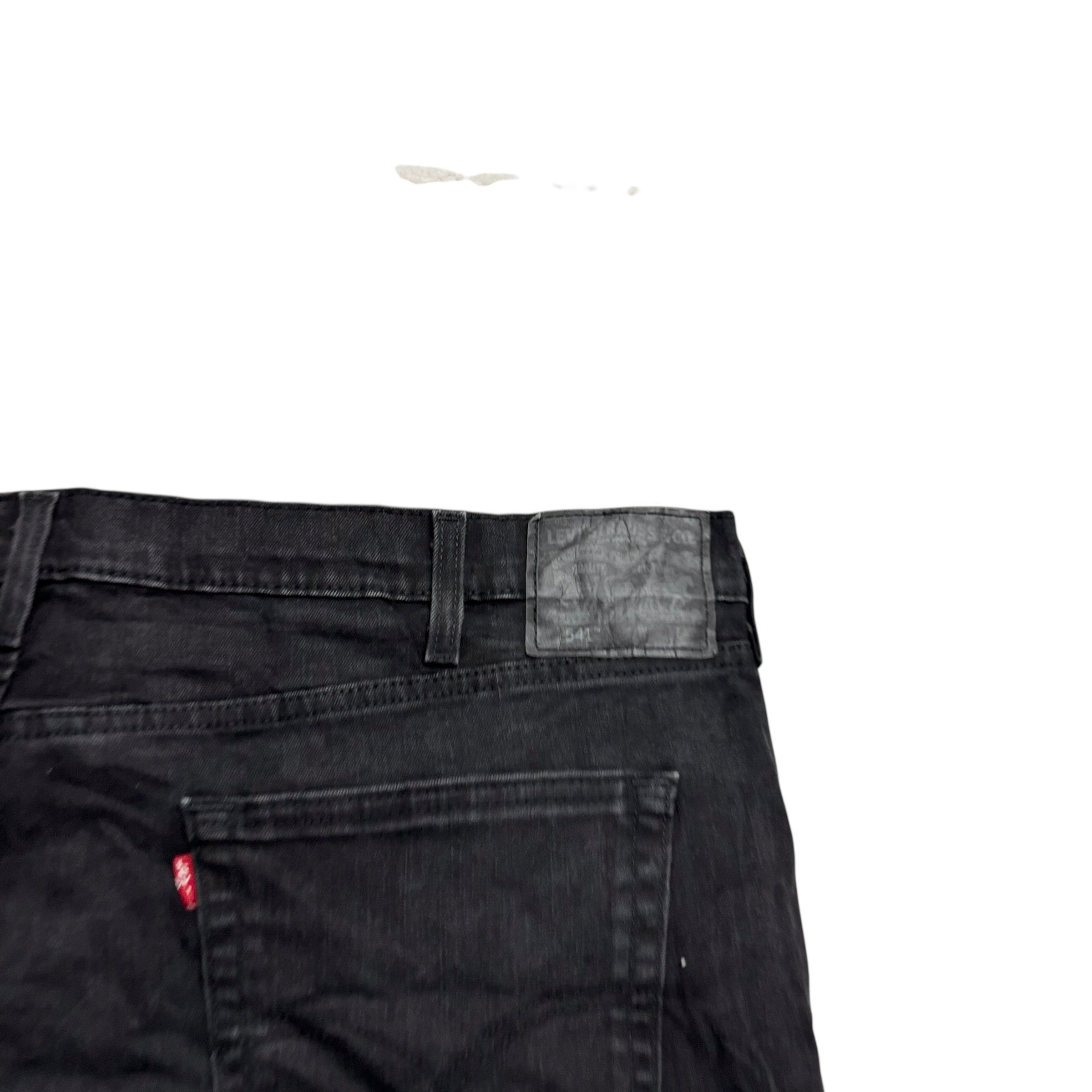 Levis 541 Jeans W46 L29 Mens Black Athletic Tapered Fit Stretch Denim (E)